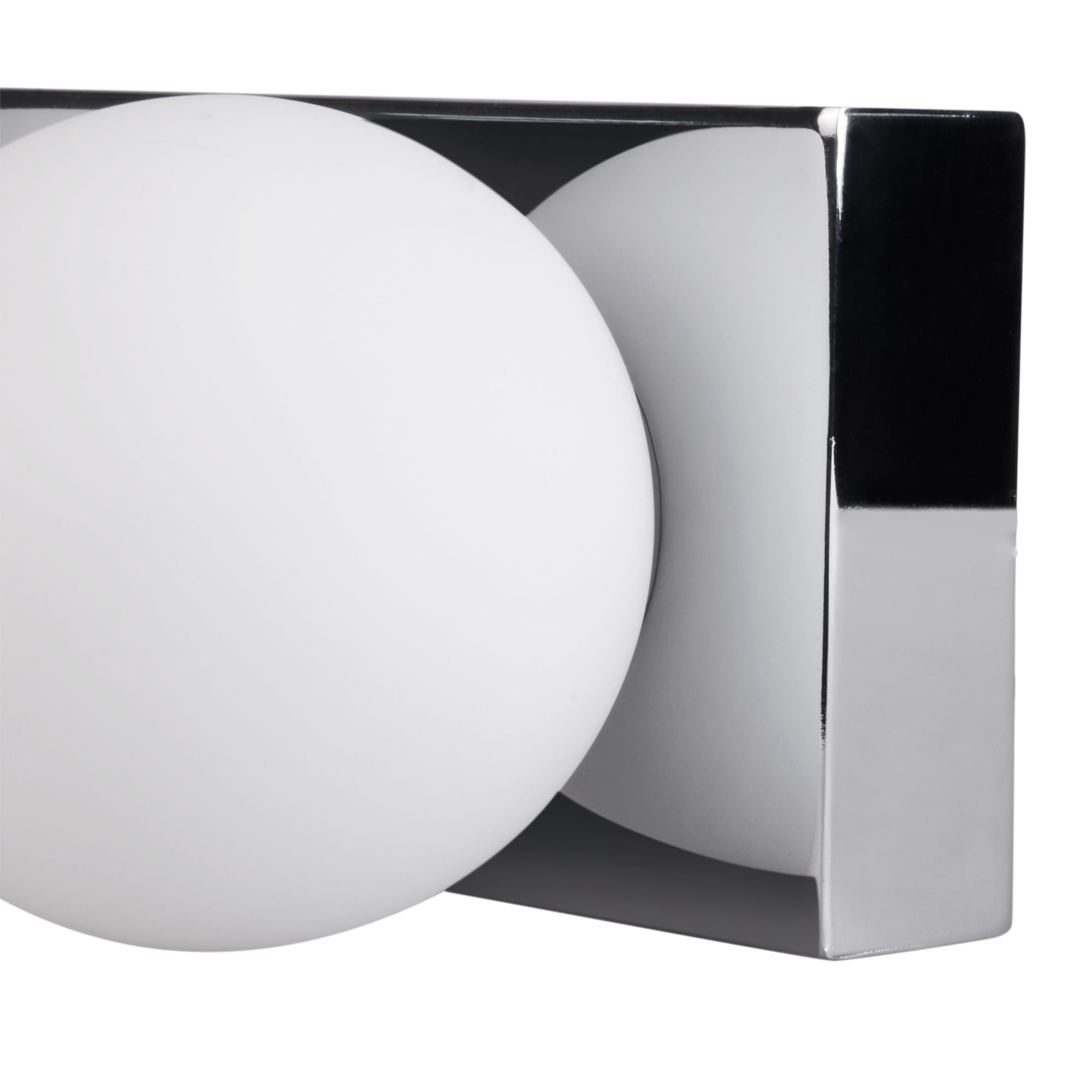 GoodHome Dorres White & silver Chrome effect Quadruple Wired Wall light