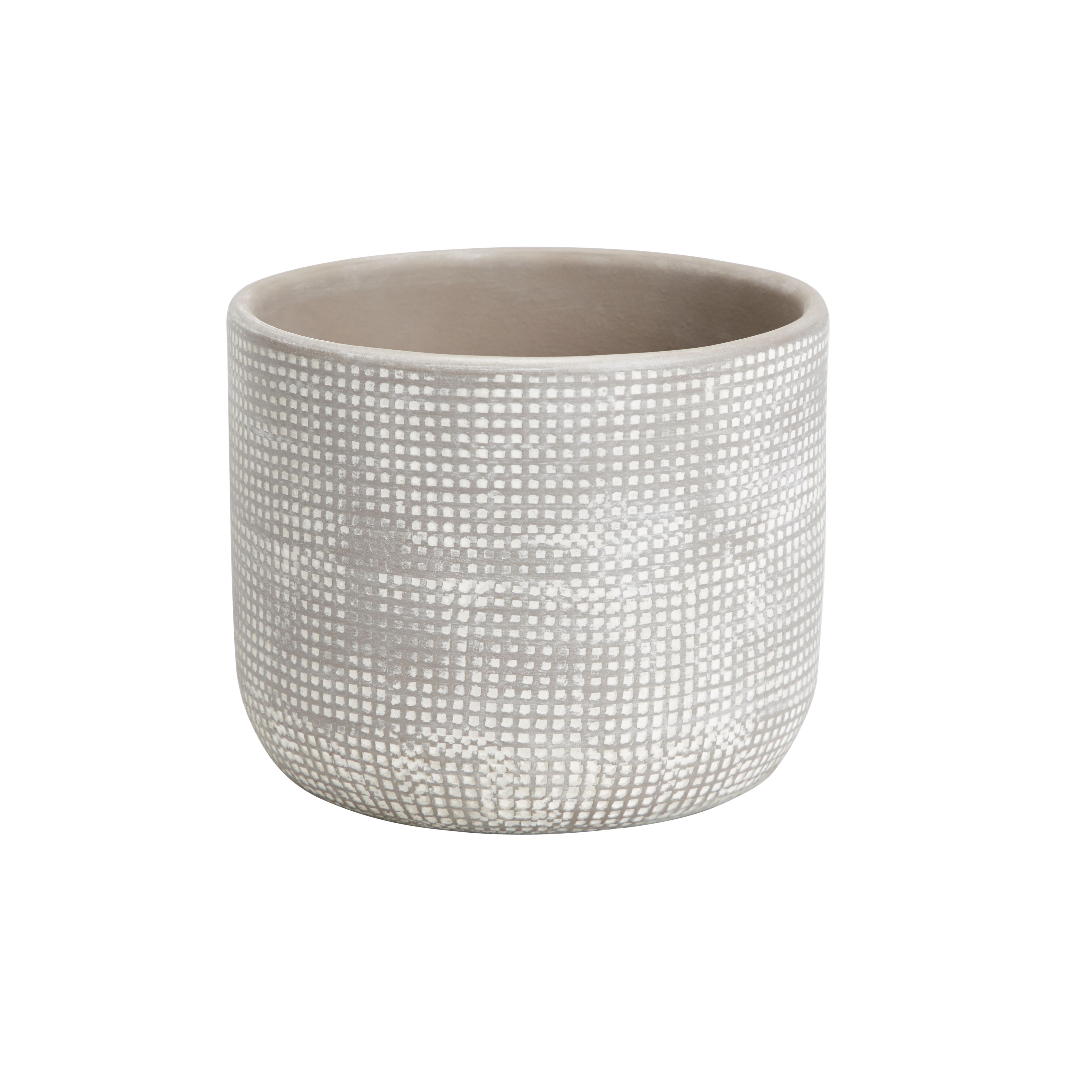 GoodHome Driftwood Clay Dotted Circular Plant pot (Dia) 12cm, (H)10cm, 600ml