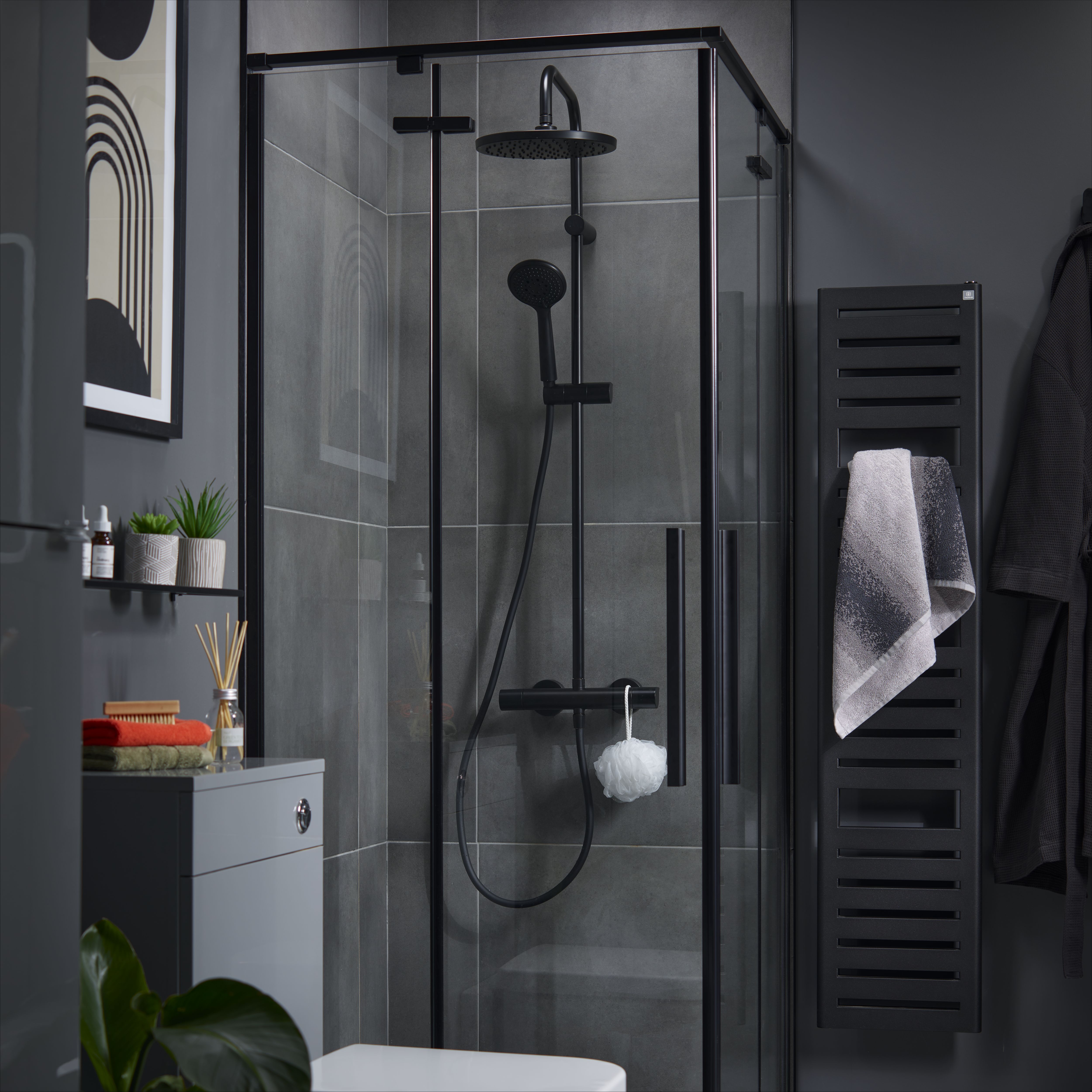 GoodHome Elland Matt Black Wall-mounted Bathroom Shelf (D)12cm (H)2cm (L)60cm