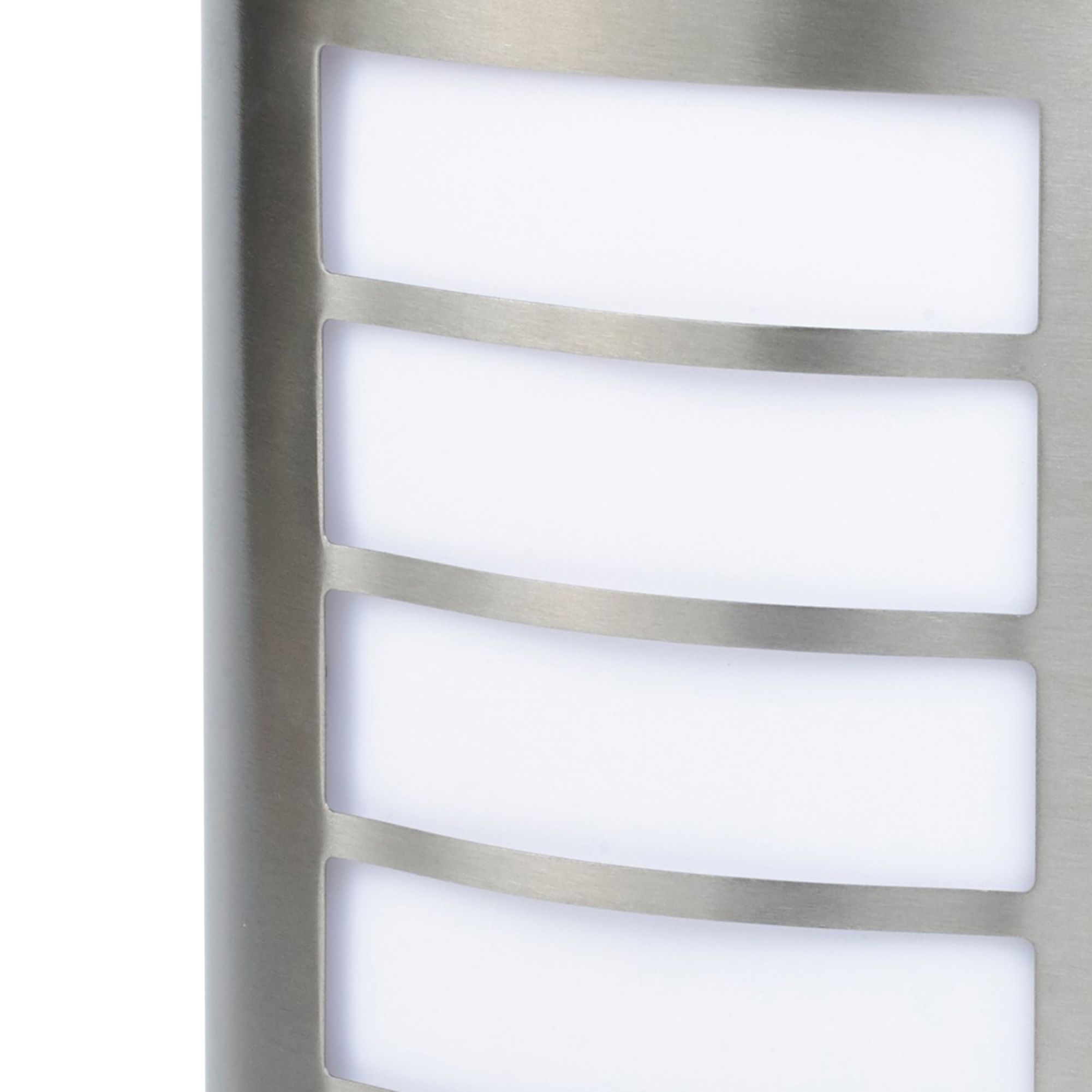 GoodHome Fixed Matt Silver PIR Motion sensor Outdoor Wall light 40W