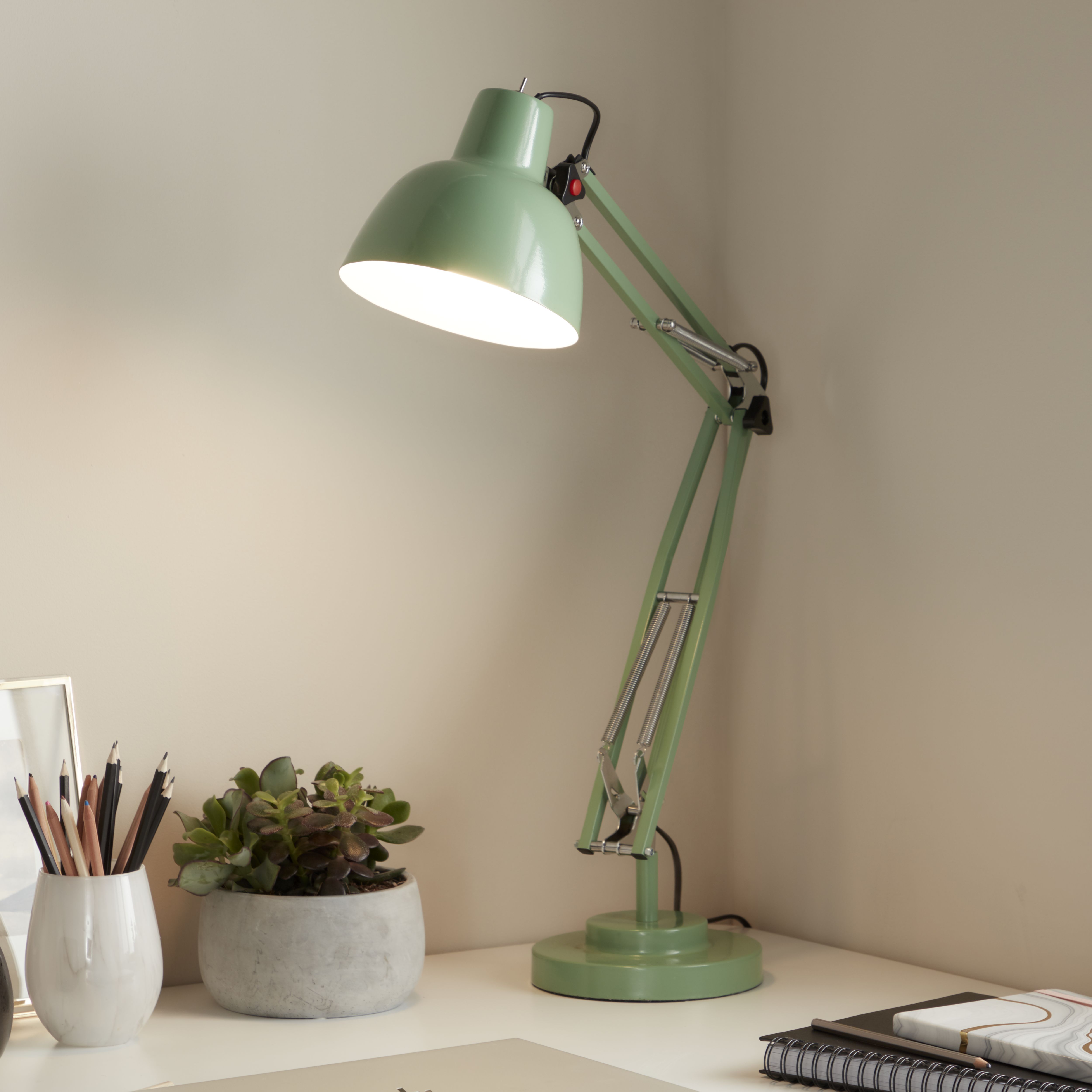 GoodHome Ginaz Green Table light