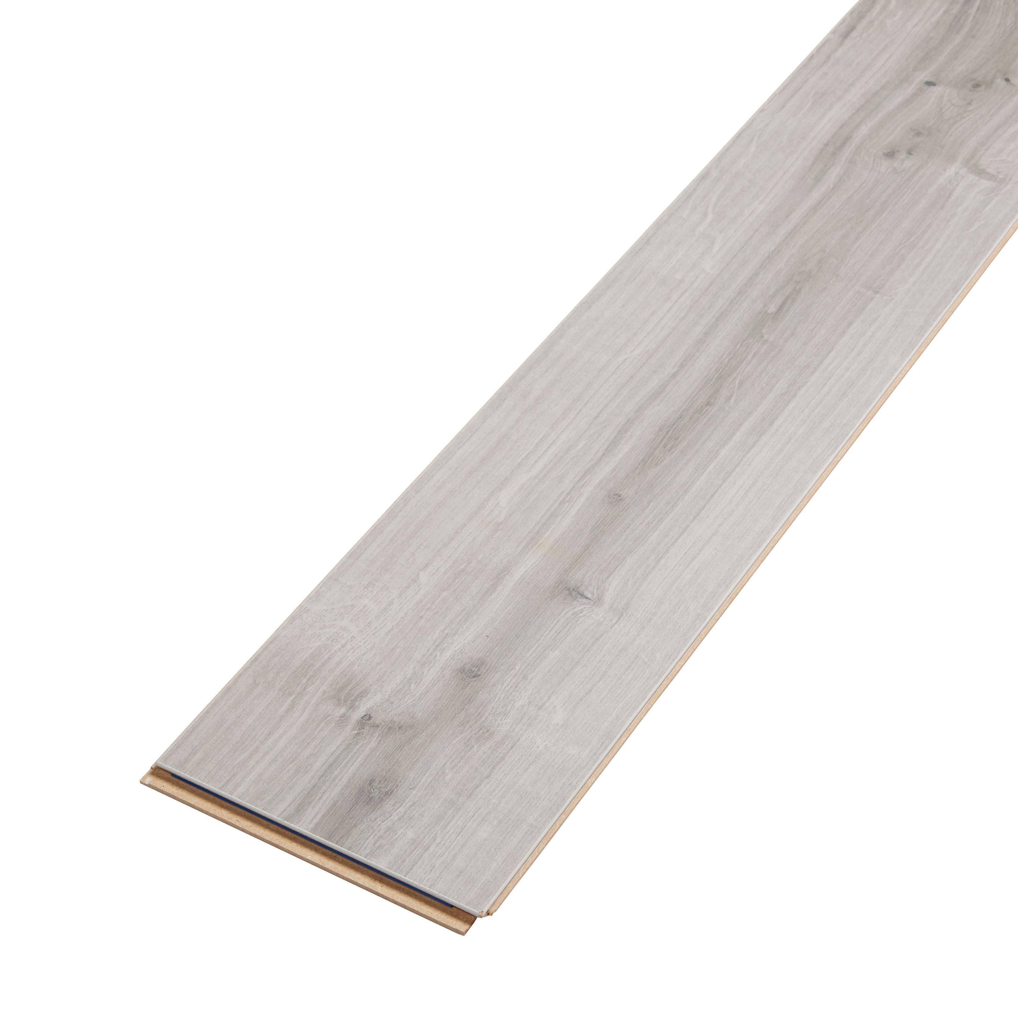 GoodHome Gladstone Wood planks Grey wood effect Structured Laminate Flooring, 1.996m²