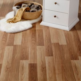 GoodHome Goldcoast Natural Oak effect Laminate Flooring, 2.47m² Pack of 10