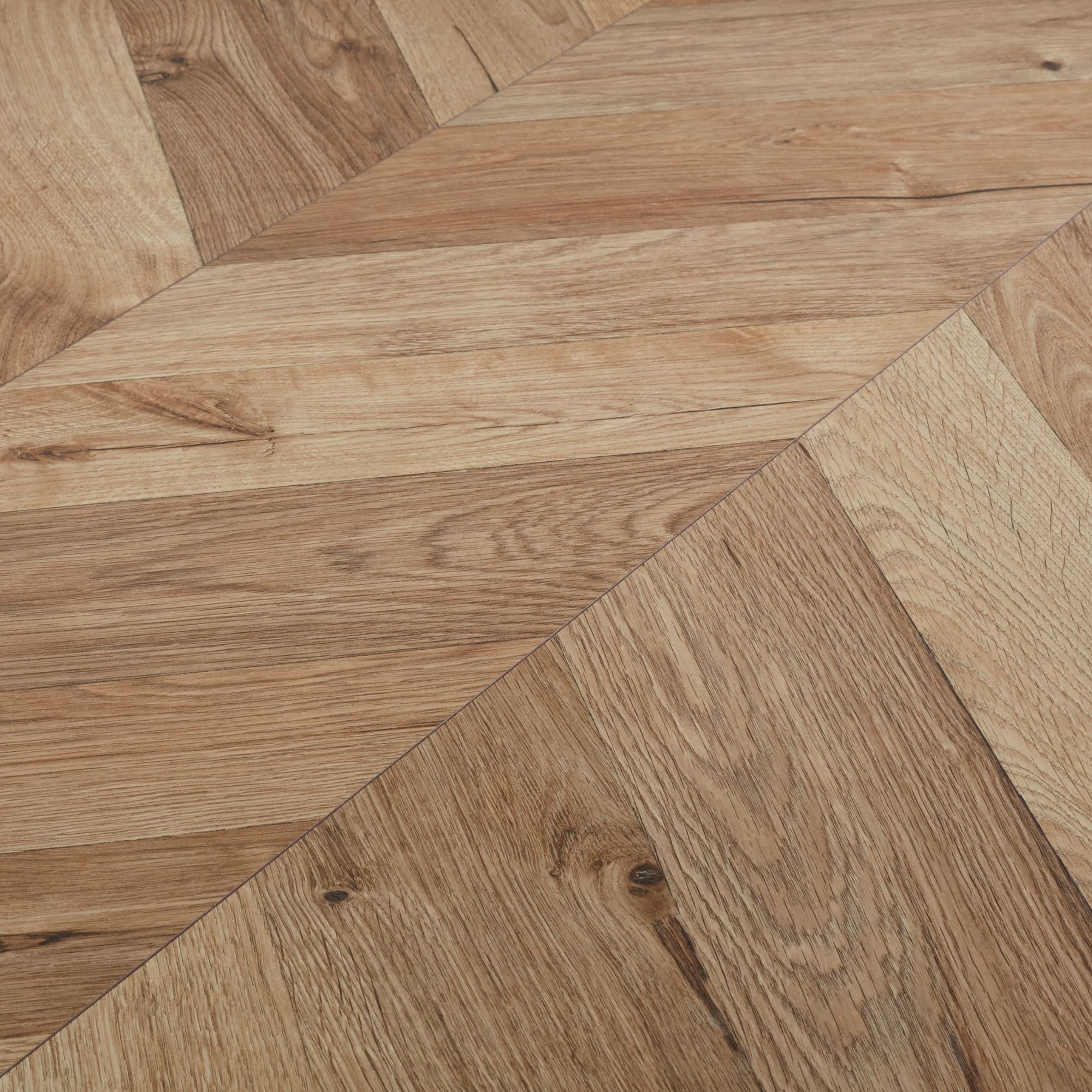 Heanor French herringbone Light oak effect Synchronic Herringbone Laminate Flooring 2.7m²