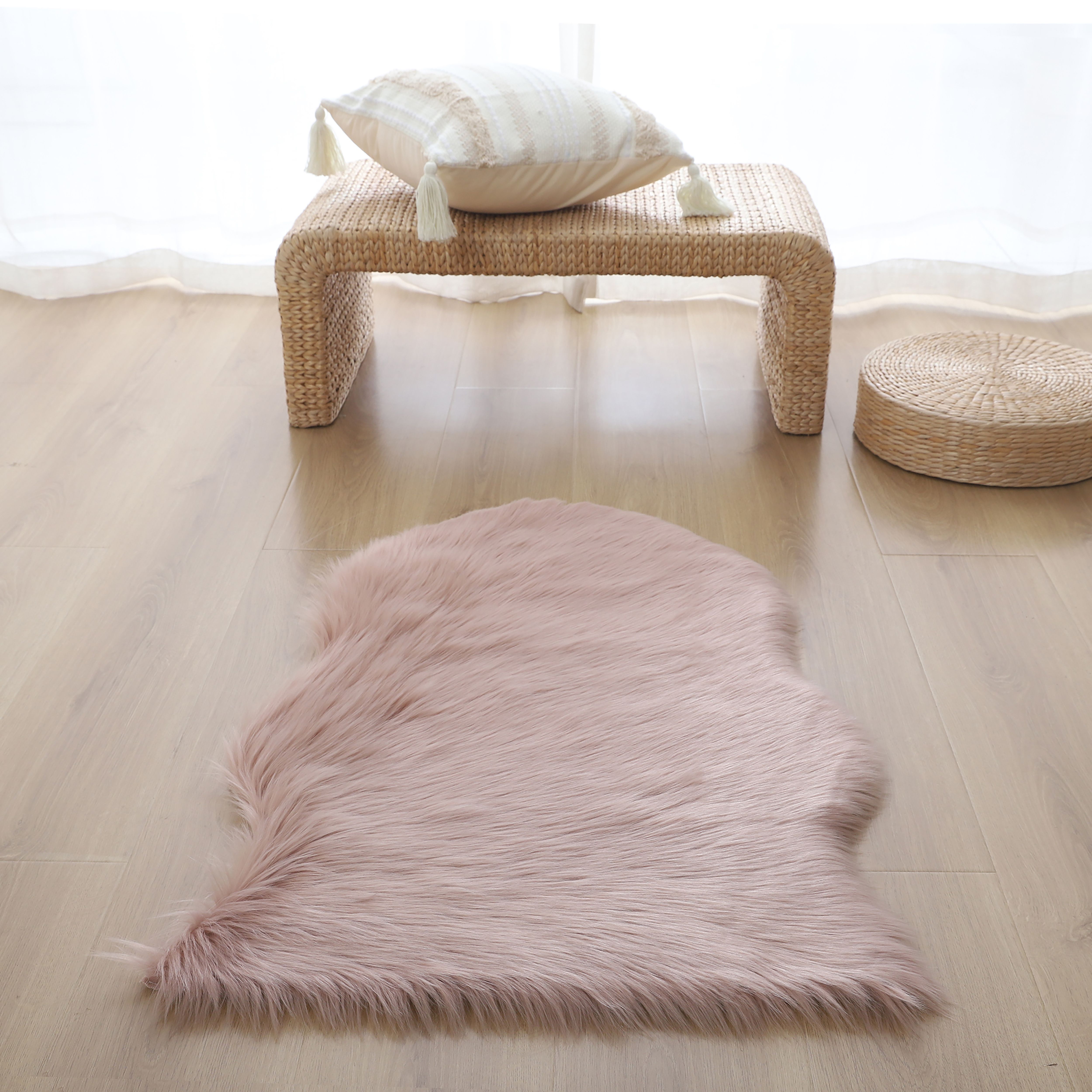 GoodHome Hegoa Pink Plain Rug, (L)90cm x (W)60cm
