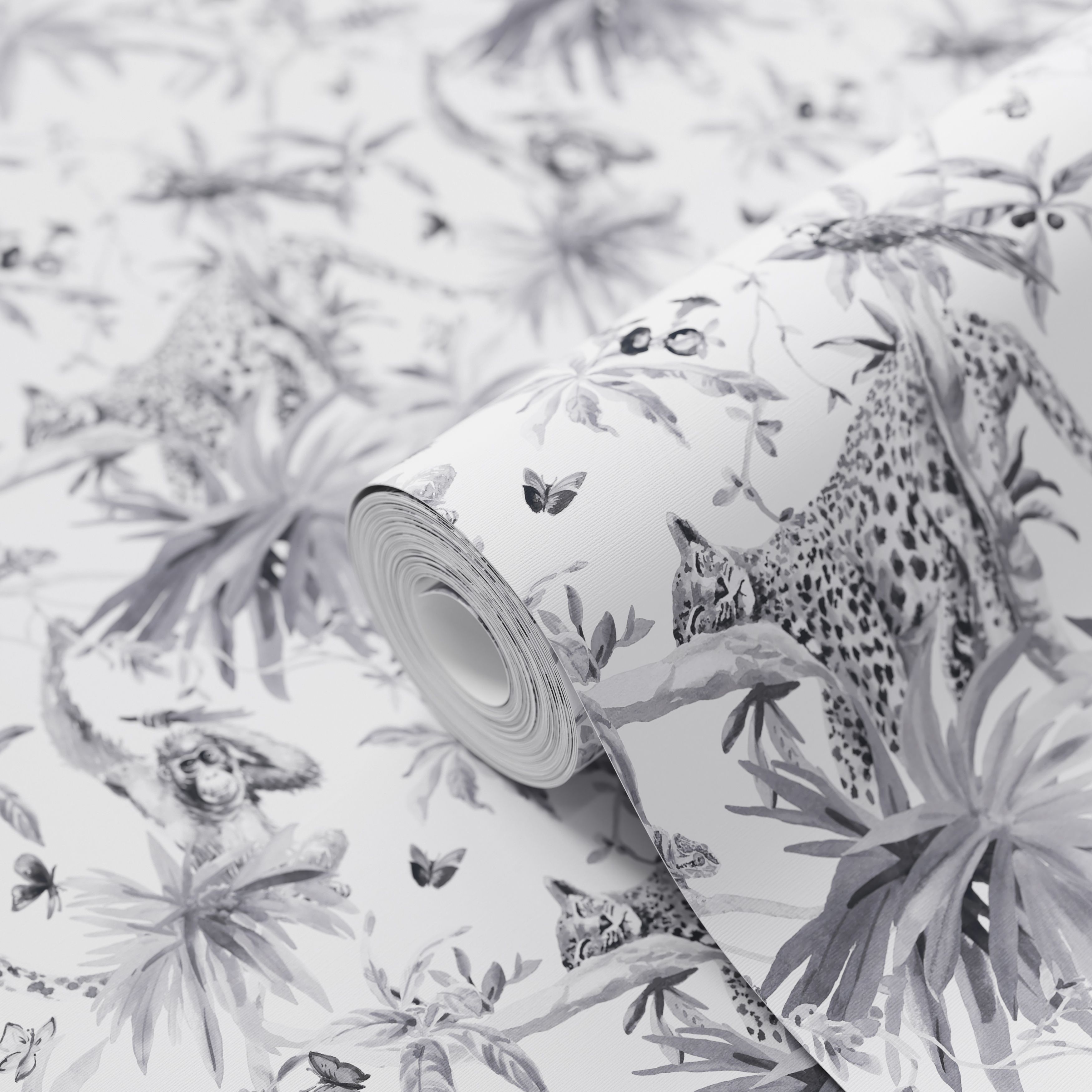 GoodHome Howlit Black & white Jungle Textured Wallpaper DIY at B&Q