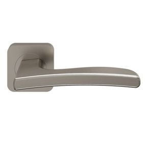GoodHome Irvil Brushed Nickel effect Round Latch Door handle (L)126.5mm (D)58mm, Pair
