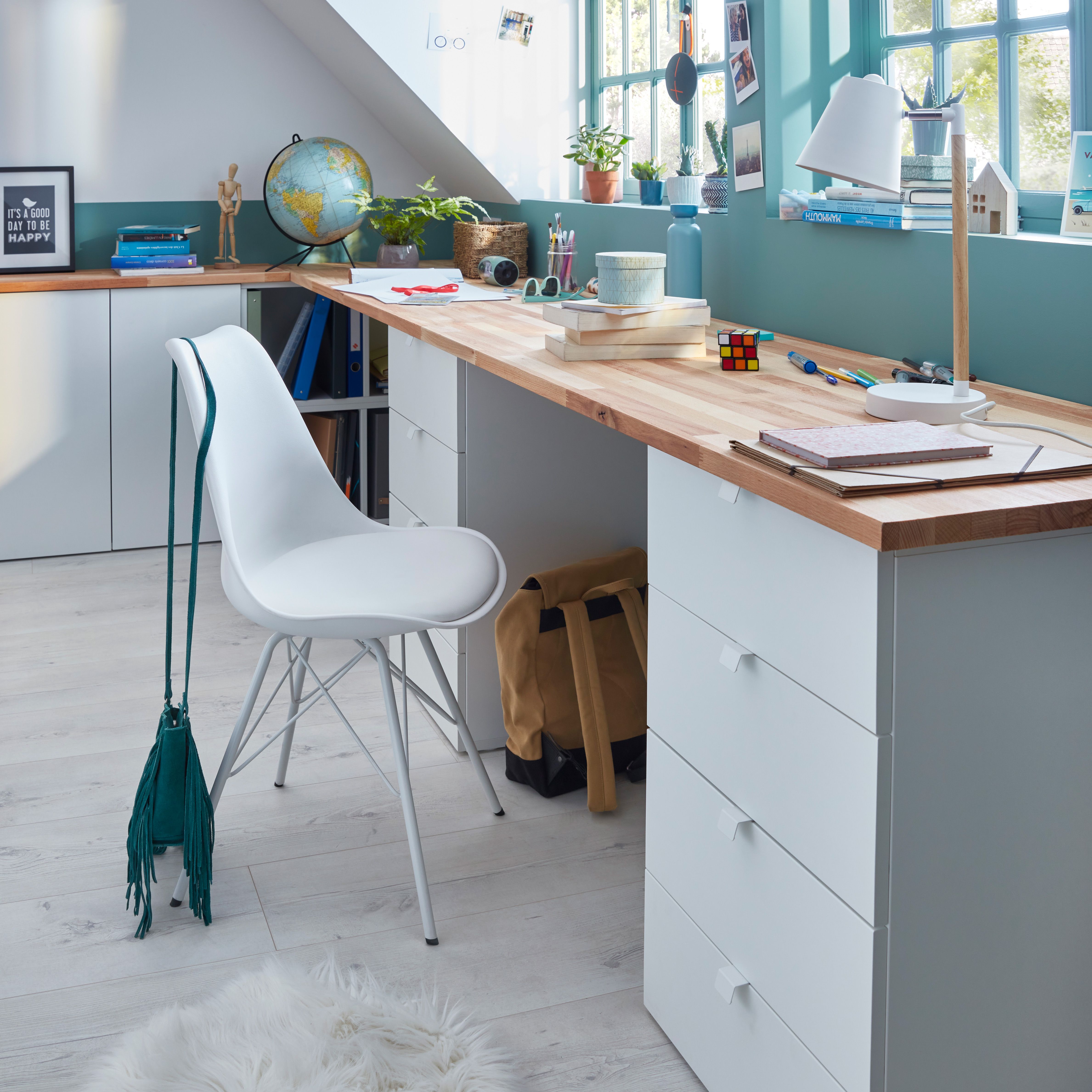 GoodHome Kava Natural Wood effect Solid beech Square edge Kitchen Worktop, (L)3000mm (W)620mm (T)27mm