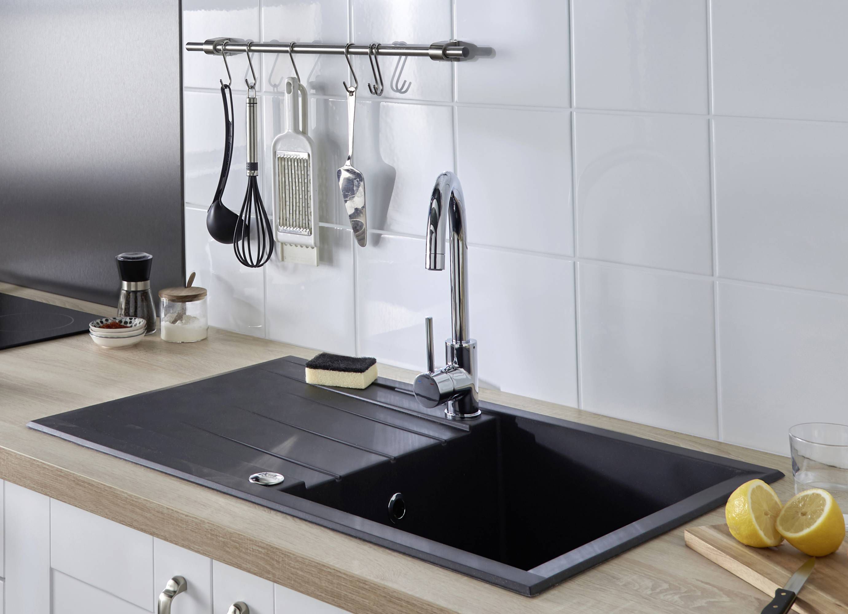 GoodHome Keluak Matt Black Resin 1 Bowl Sink & drainer (W)500mm x (L)1000mm