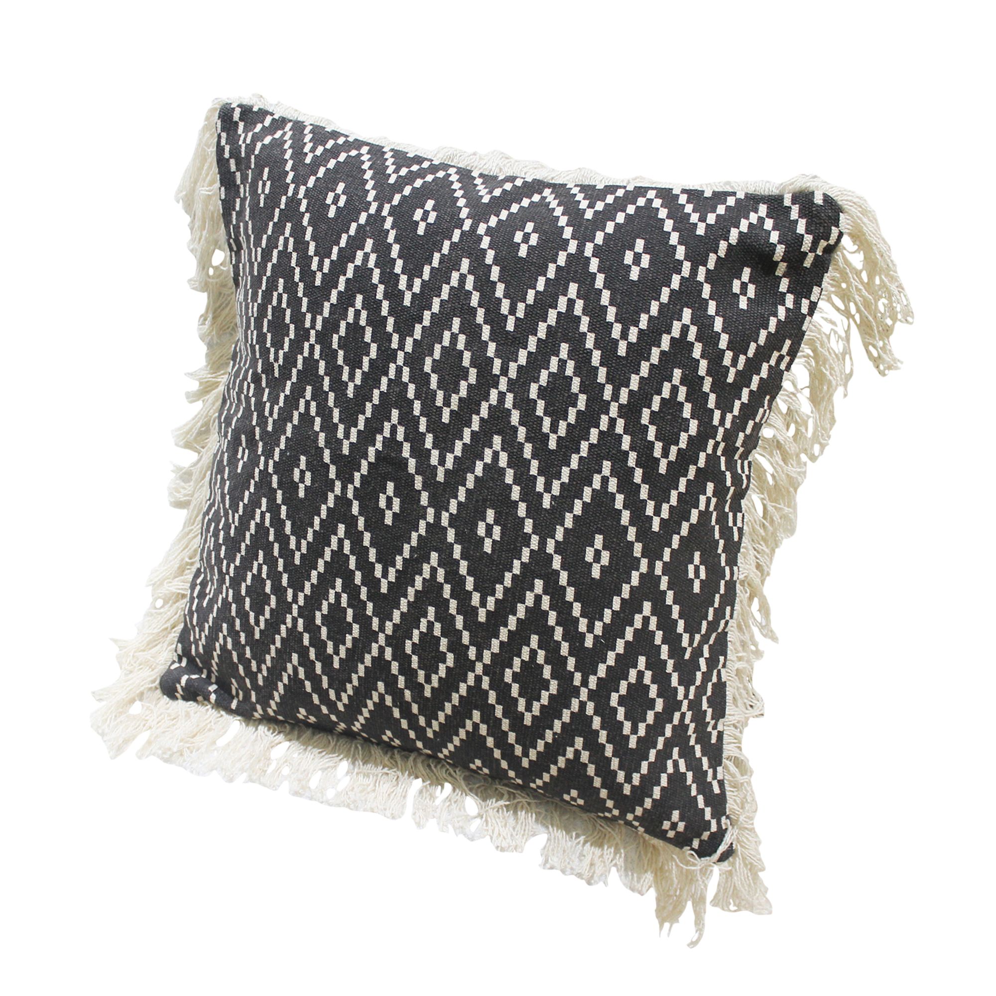 GoodHome Kisiria Diamond Black & off white Cushion (L)45cm x (W)45cm ...