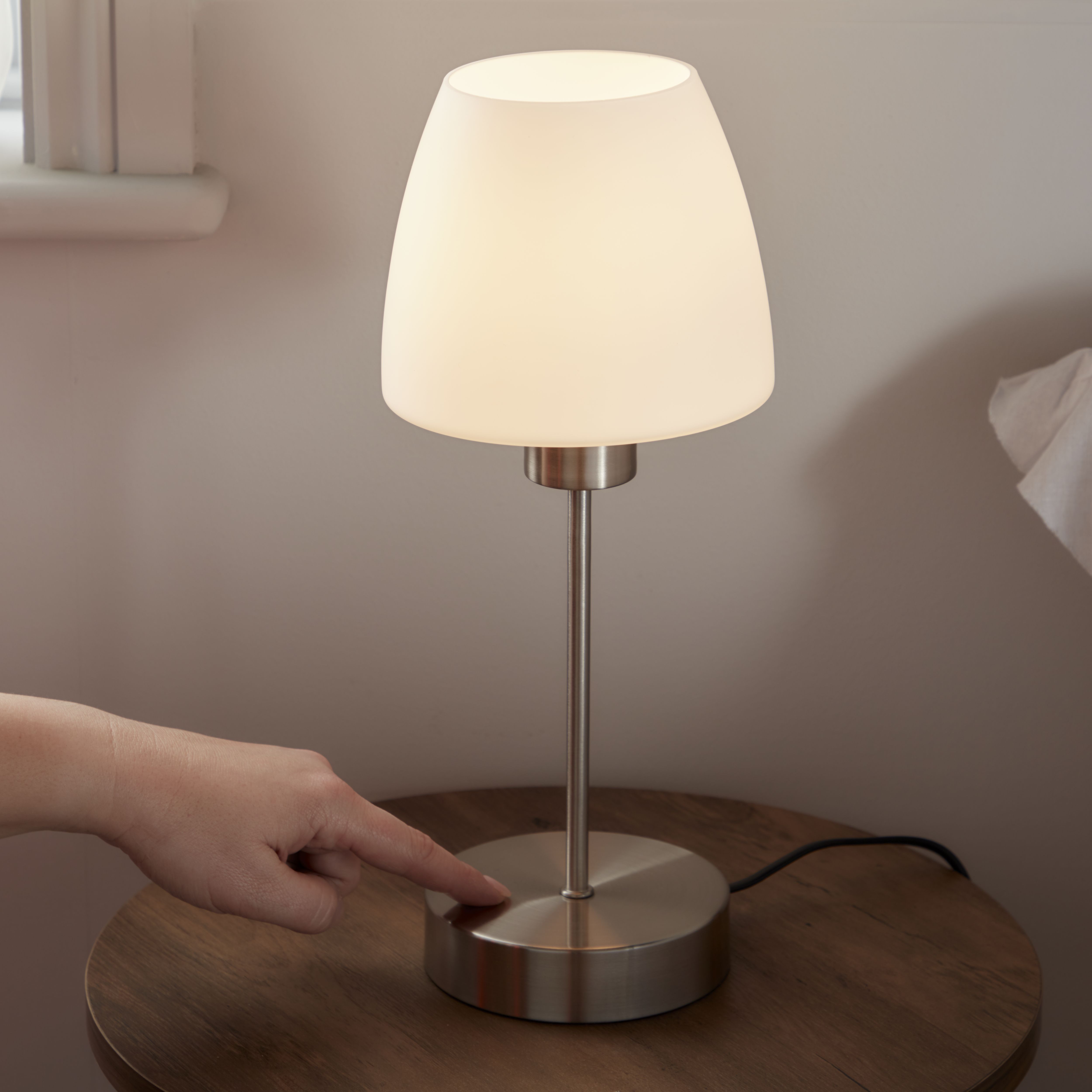 GoodHome Kluan Conical Brushed Satin White Nickel effect Table light