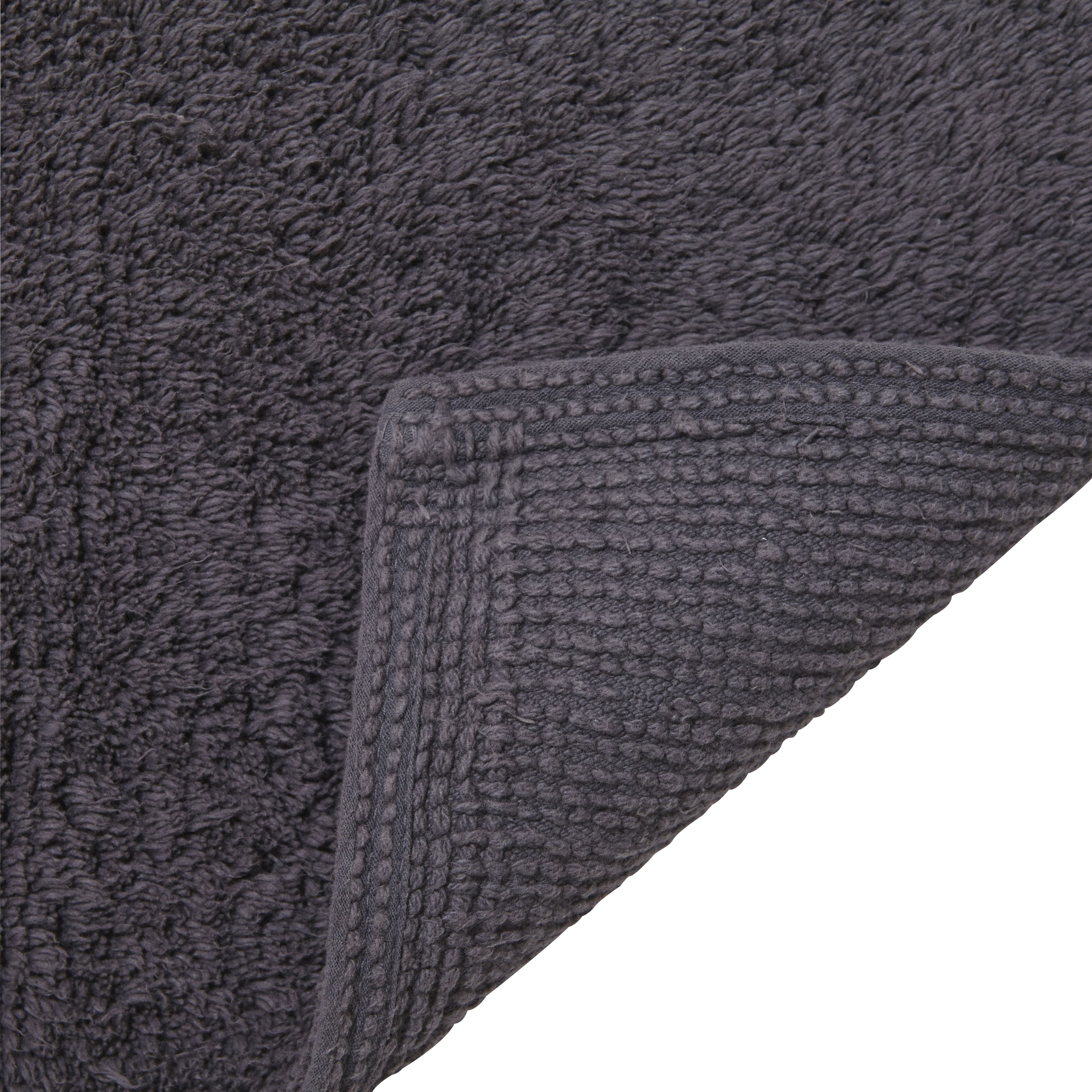 GoodHome Koros Anthracite Toilet cut Pedestal mat (L)45cm (W)50cm