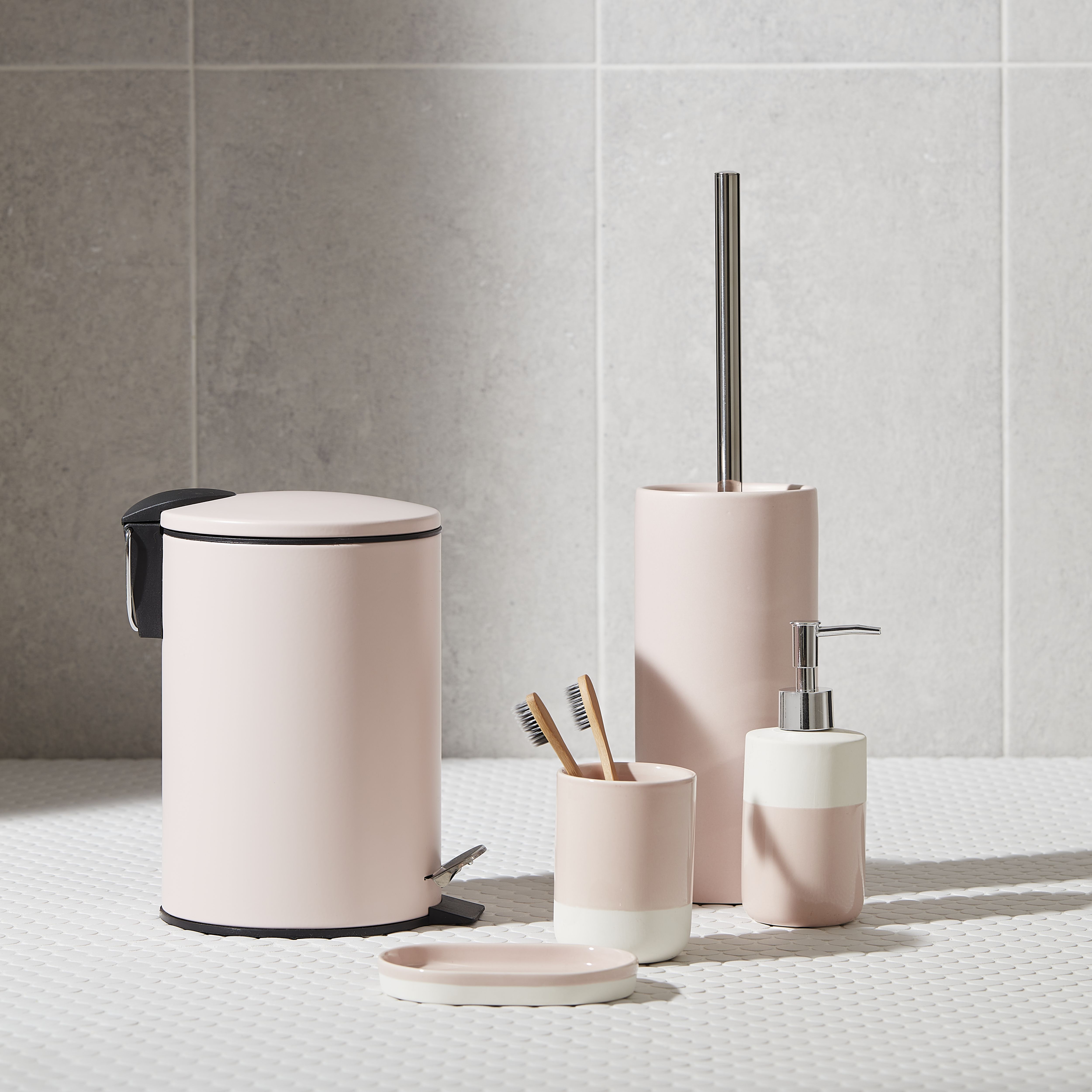 Blush pink shop bathroom accessories