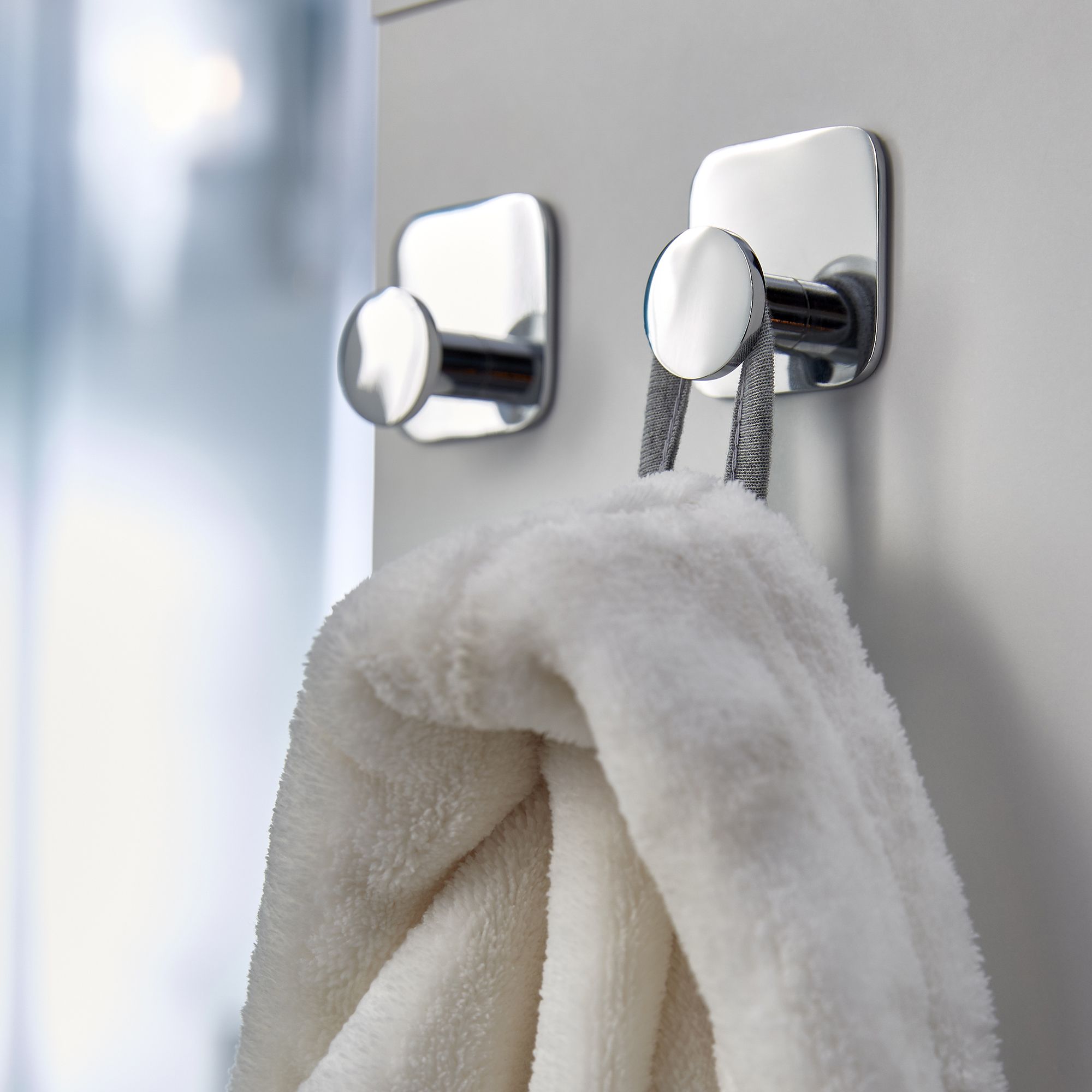 GoodHome Koros White & Chrome Effect Silver effect Bathroom accessory set