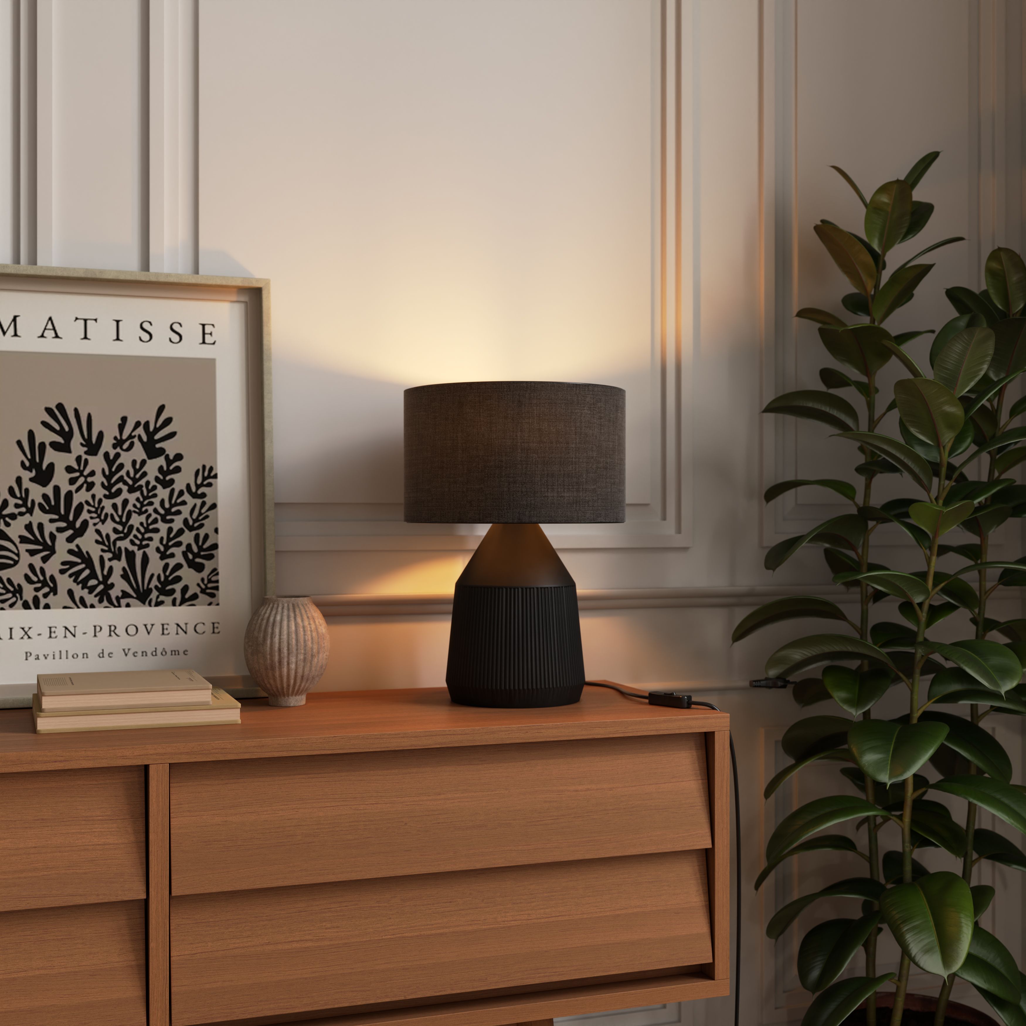 GoodHome Longclaw Round Matt Black Table lamp