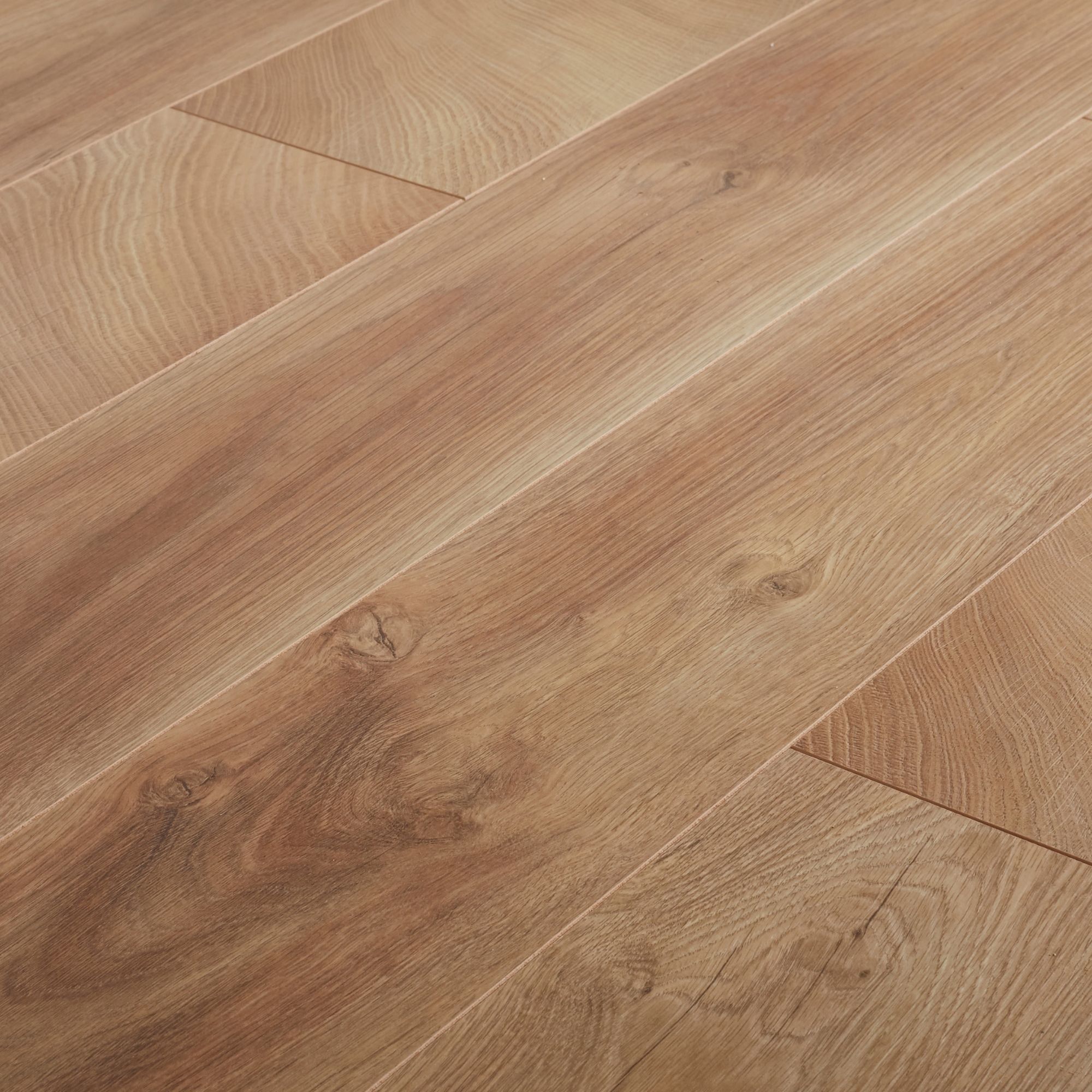 B&q deals laminate flooring