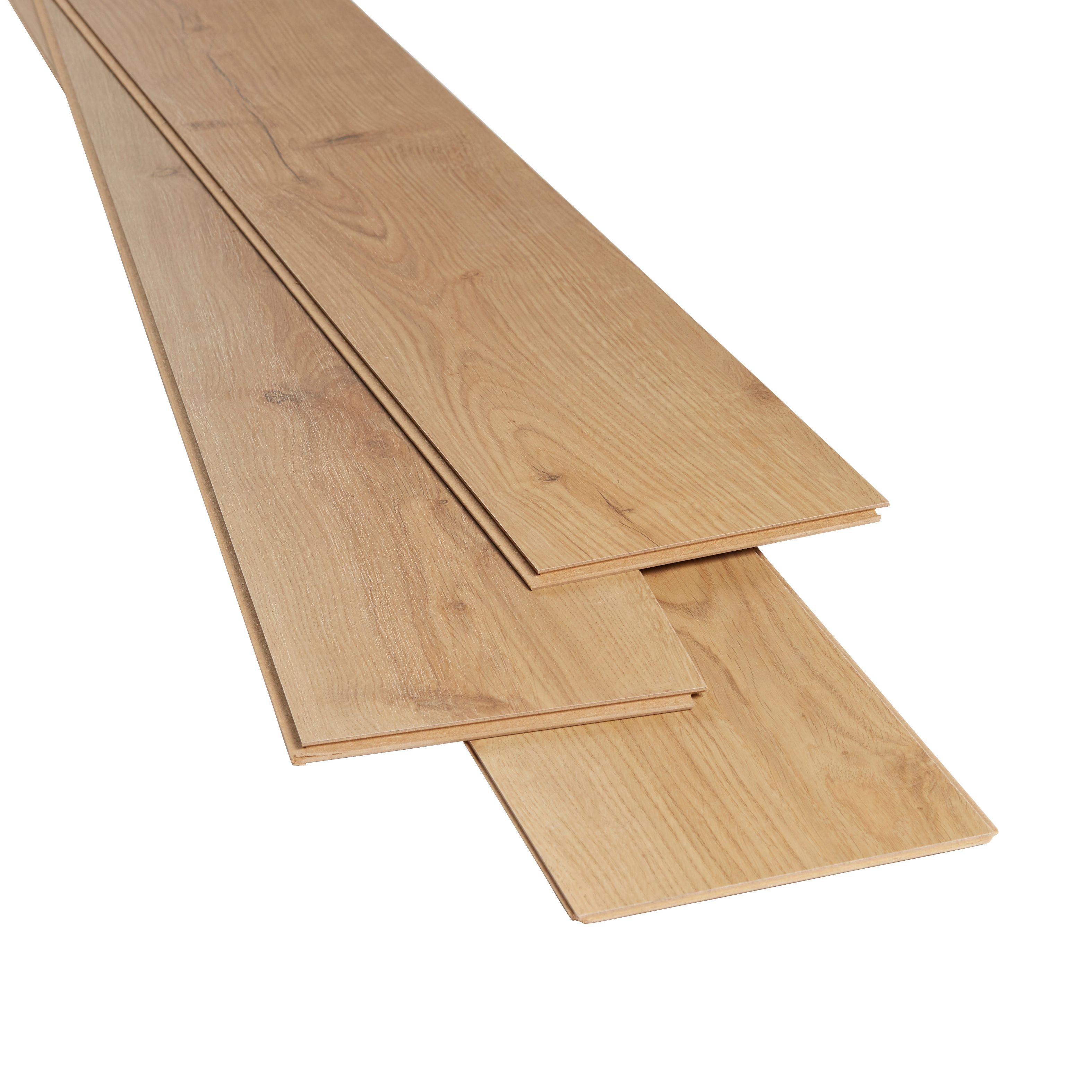 GoodHome Mackay Natural Oak effect Flooring, 2.467m² Pack
