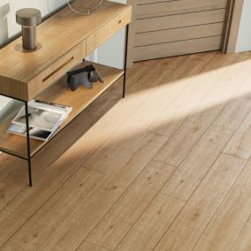 GoodHome Maldon Wood effect Wood effect Laminate Flooring, 1.65m²