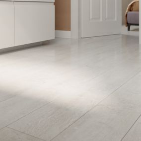 GoodHome Mambo Gladstone White Natural Wood effect Synchronised Click vinyl Planks, 2.17m²