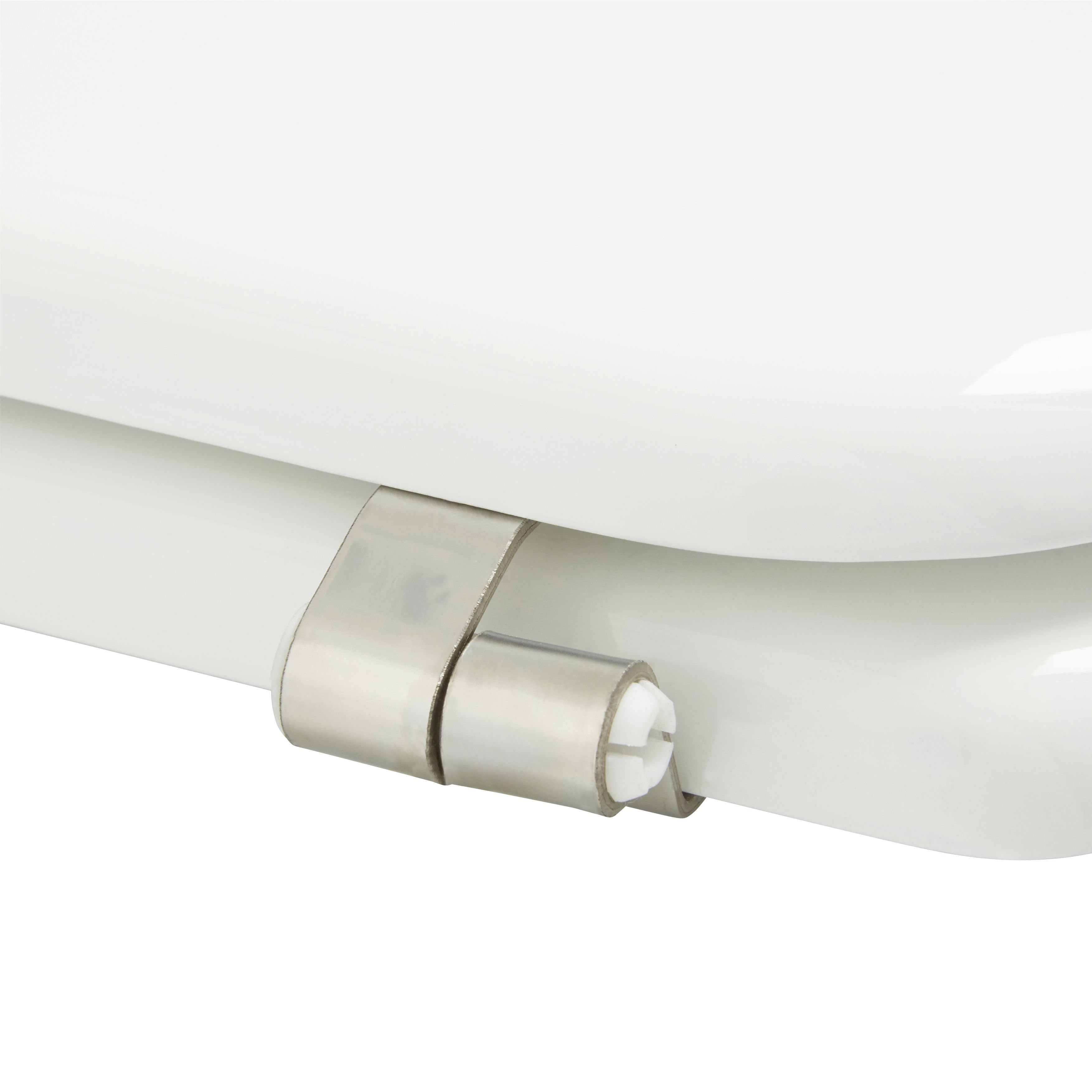 GoodHome Mendra White Standard close Toilet seat