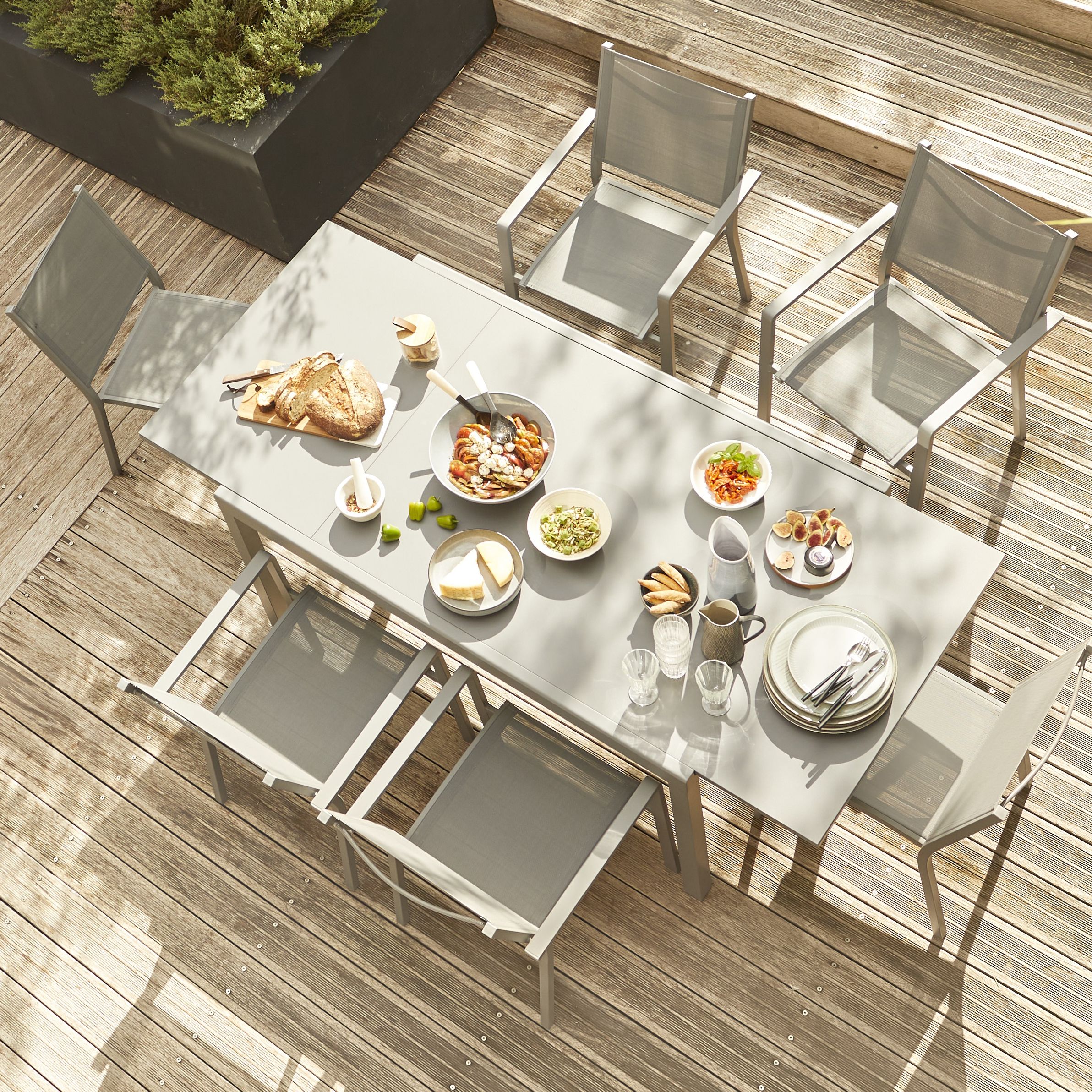 Moorea Metal 6 seater Dining set with Standard chairs - 7