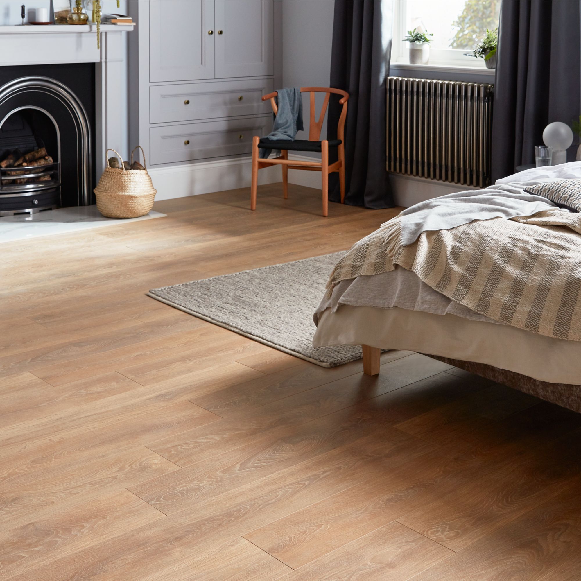 GoodHome Mossley Brown Natural oak effect Laminate Flooring, 1.73m²