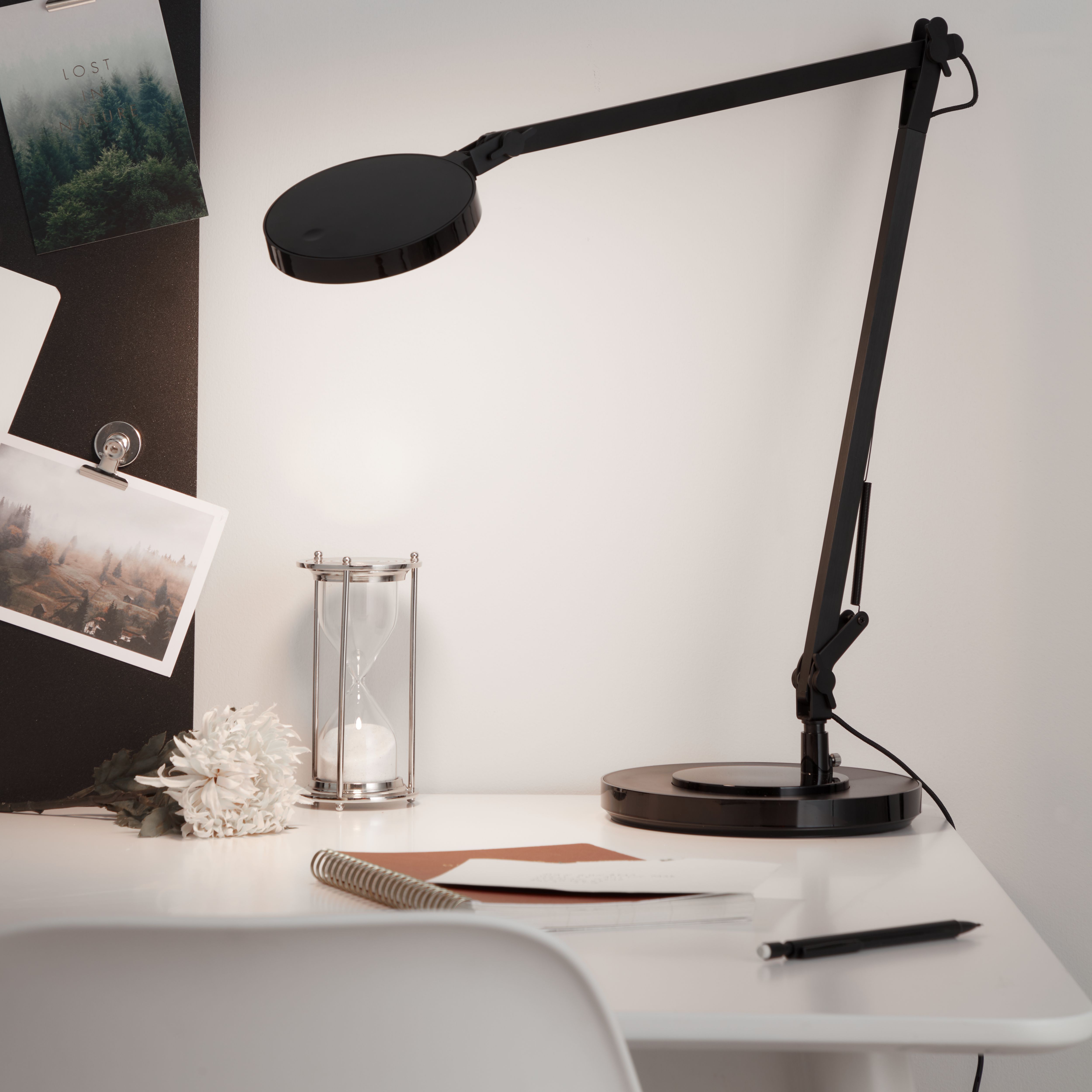 GoodHome Moxette Matt Black Clip-on desk lamp
