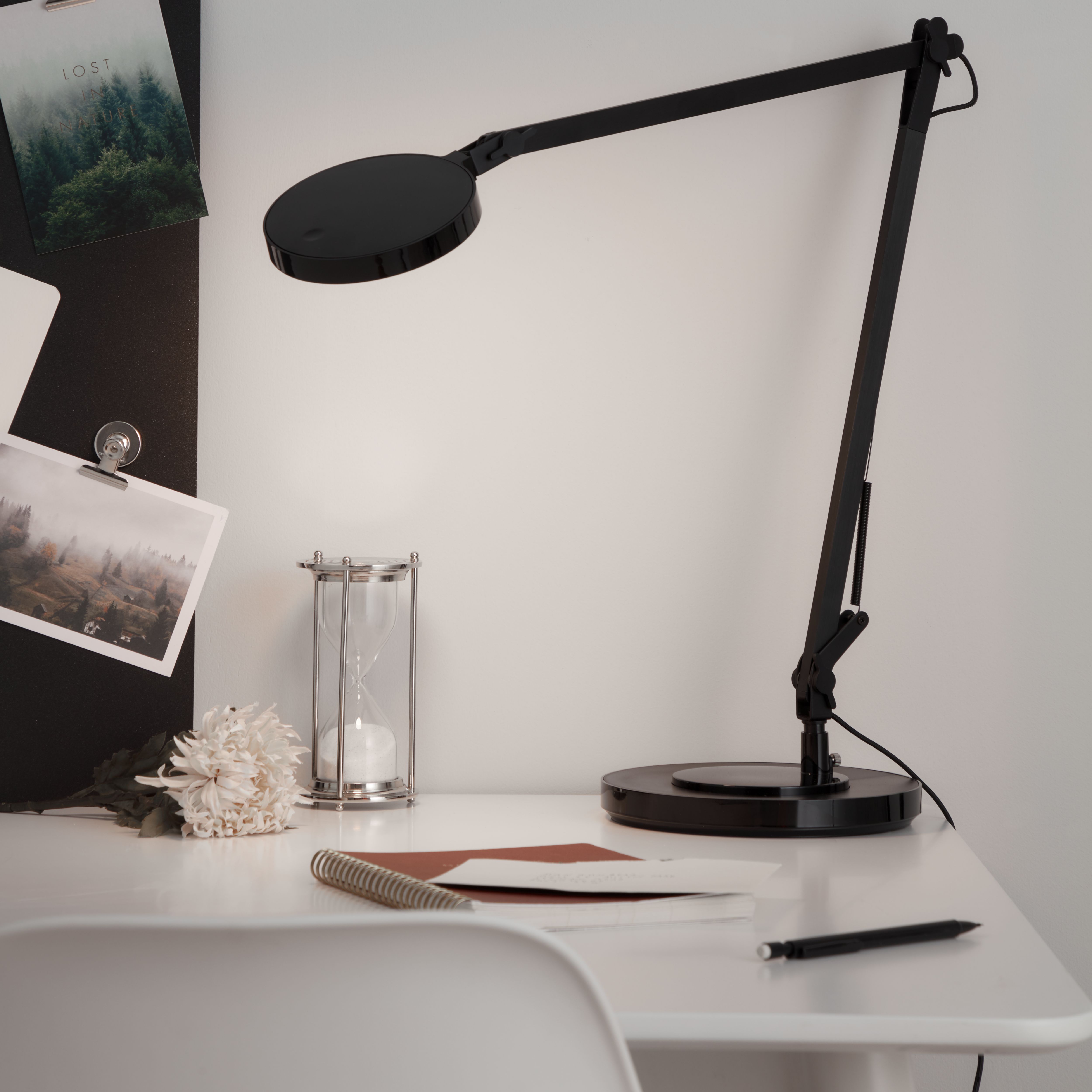 GoodHome Moxette Matt Black Clip-on desk lamp