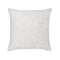 GoodHome Mulgrave Beige Floral Indoor Cushion (L)50cm x (W)50cm