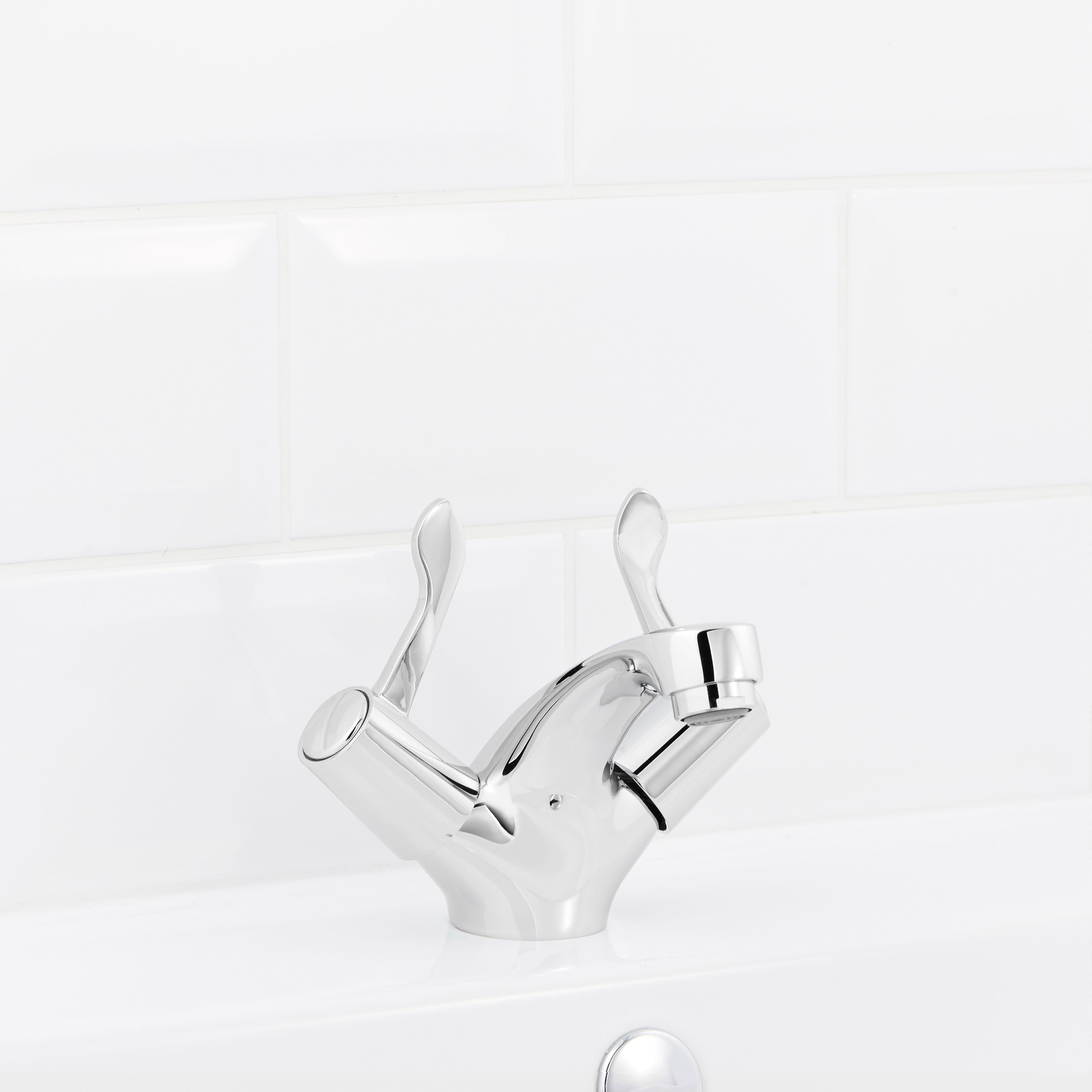 GoodHome Netley Round Basin Mono mixer Tap