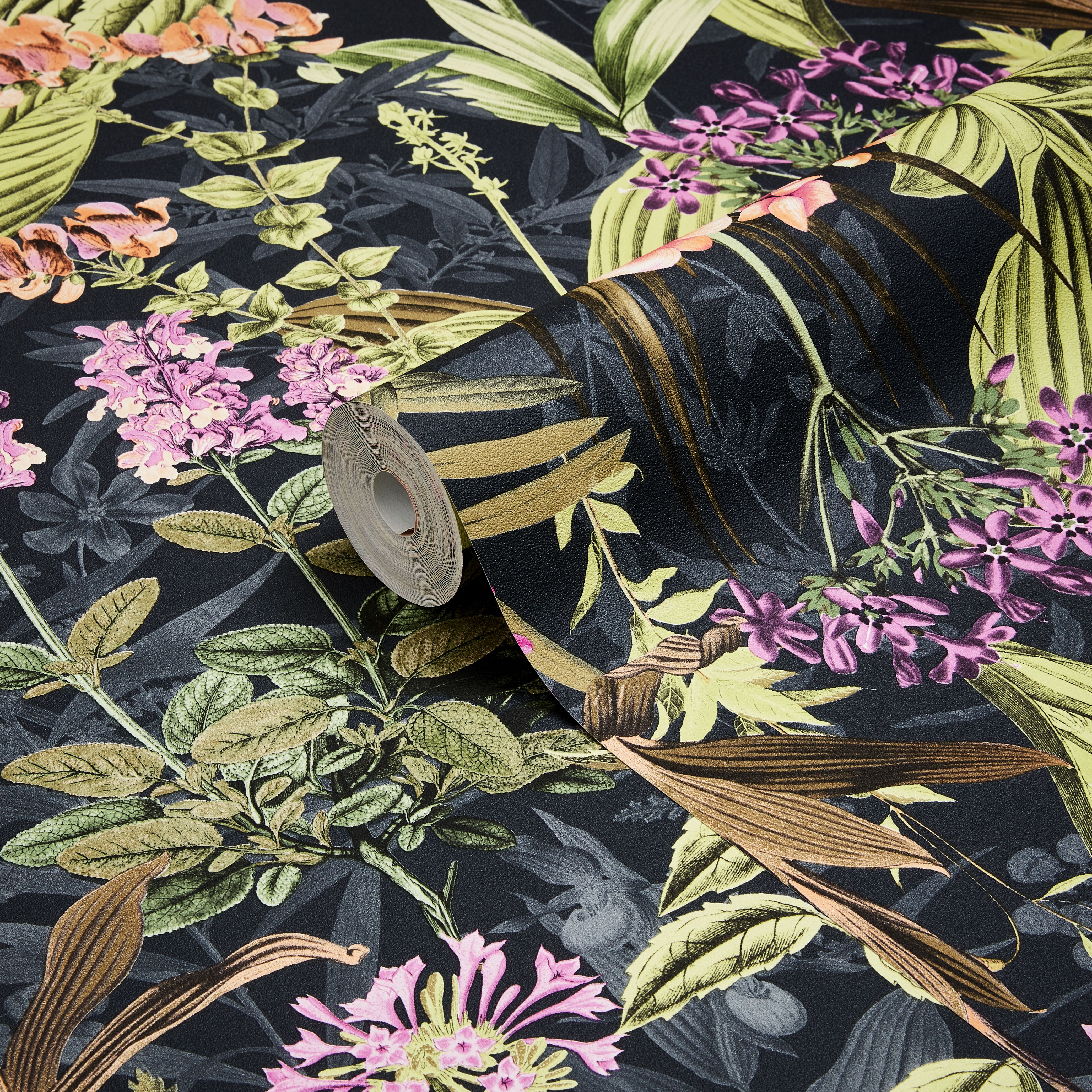 GoodHome Platin Lime & navy Botanical garden Textured Wallpaper DIY at B&Q