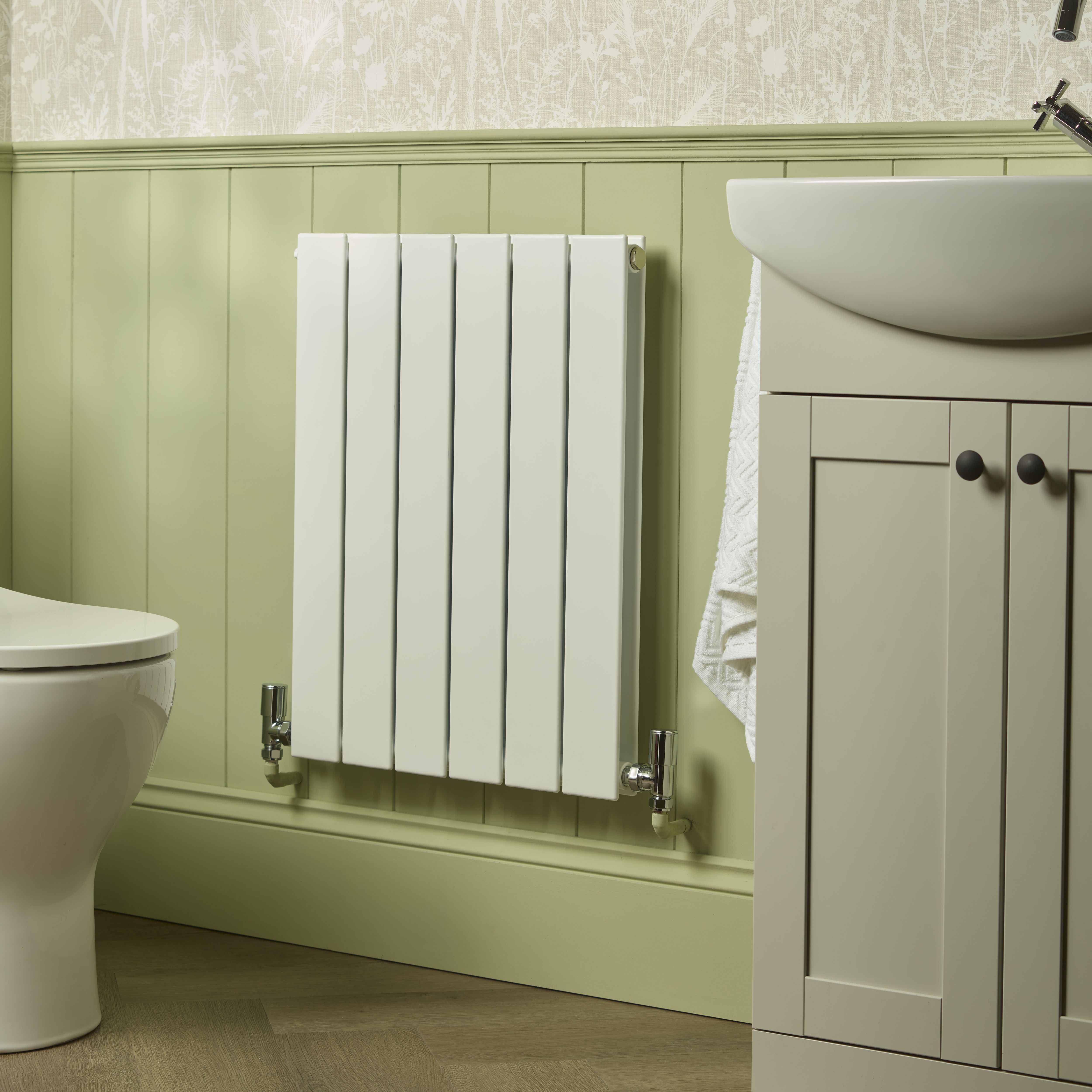 GoodHome Primed White MDF Ogee Skirting board (L)2400mm (W)169mm (T)18mm