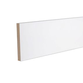GoodHome Primed White MDF Square edge Skirting board (L)2.4m (W)144mm (T)18mm