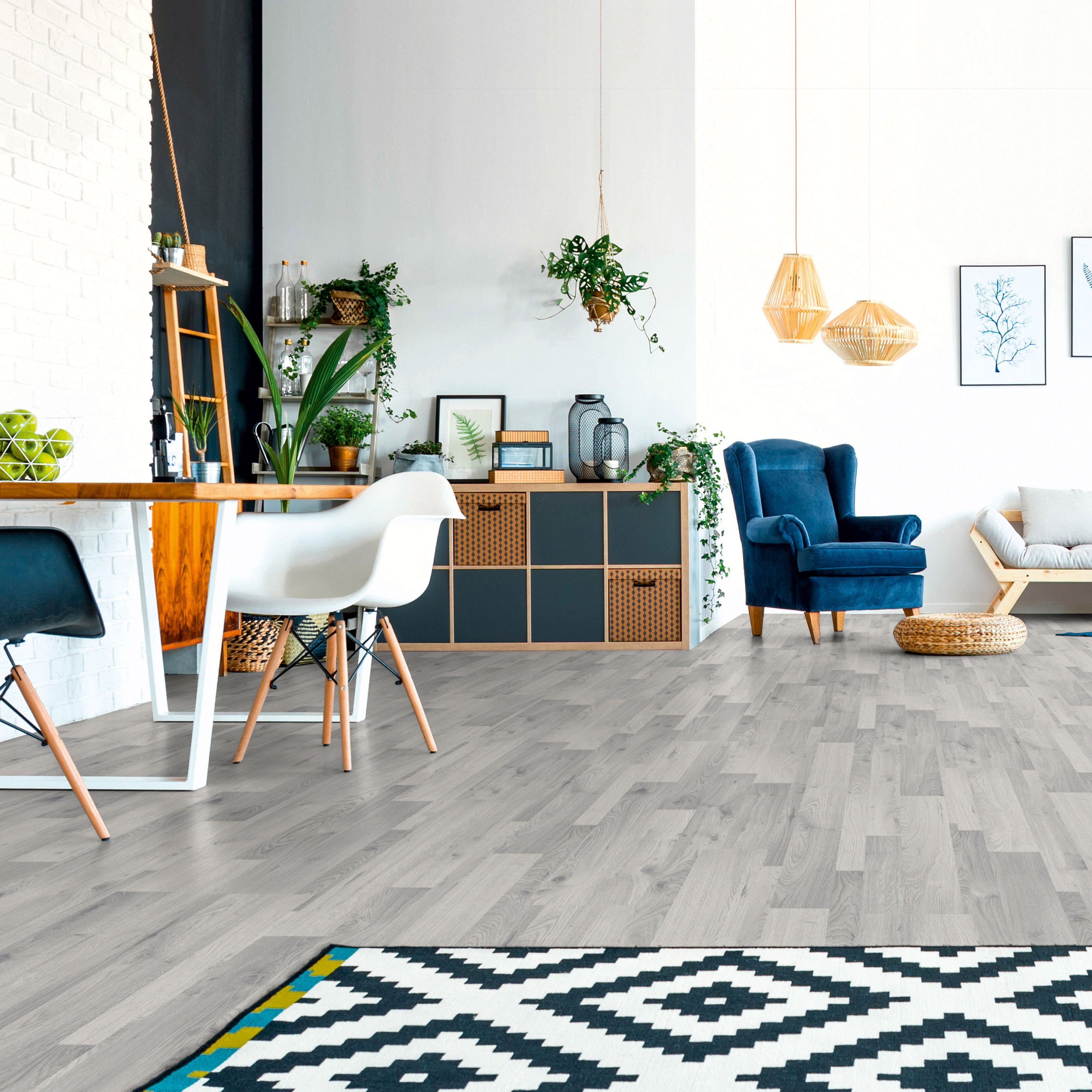 GoodHome Rockhampton Vintage oak Multistrip grey oak Grey wood effect Laminate Flooring, 2.397m²
