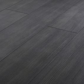 GoodHome Romford Black Dark oak effect Laminate Flooring, 1.73m²