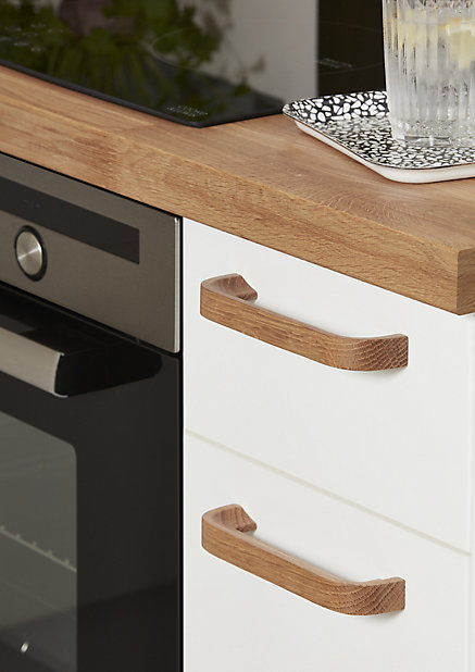 Goodhome Ruta Natural Oak Effect, Wooden Kitchen Cupboard Handles