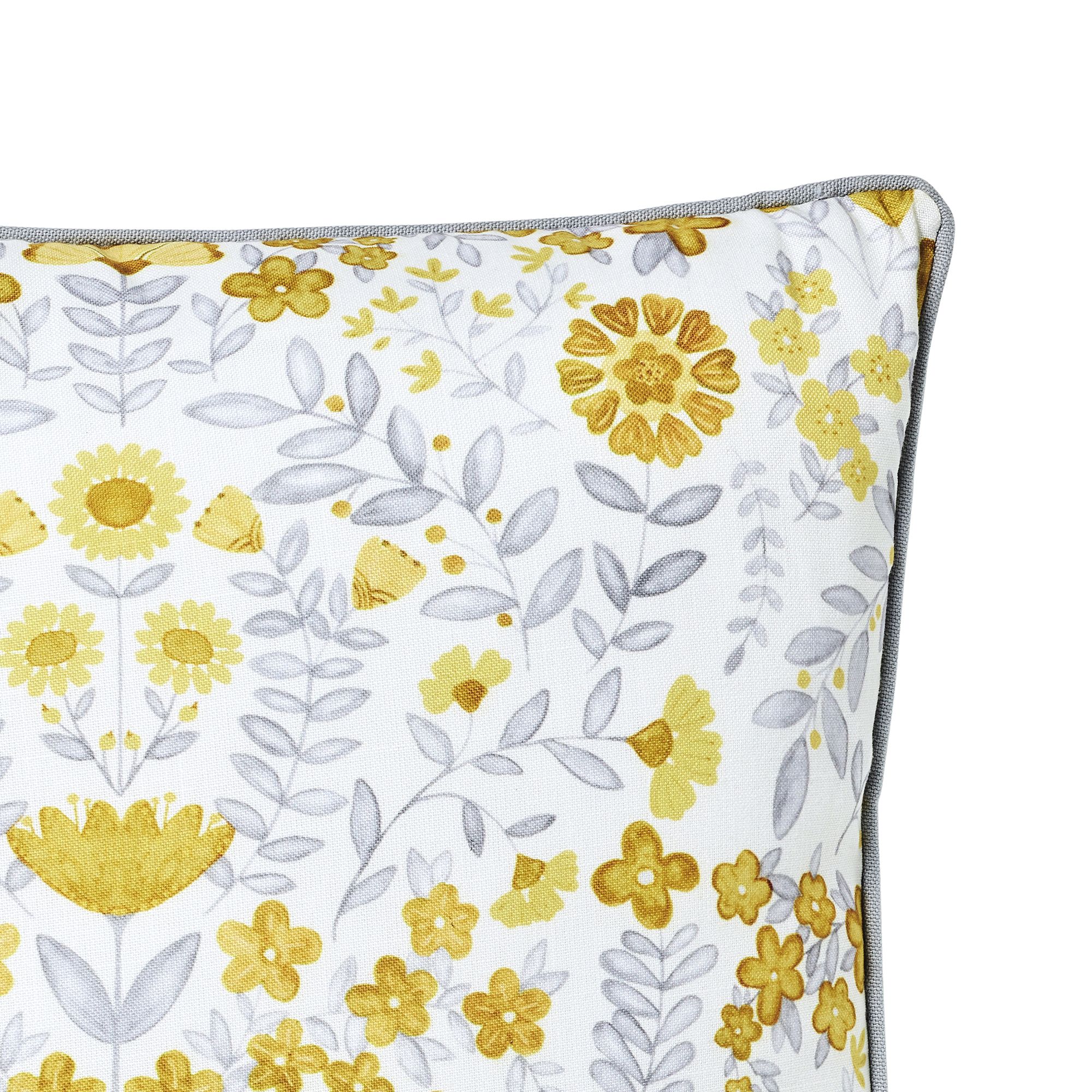 Salem Floral Multicolour Cushion (L)45cm x (W)45cm - 4
