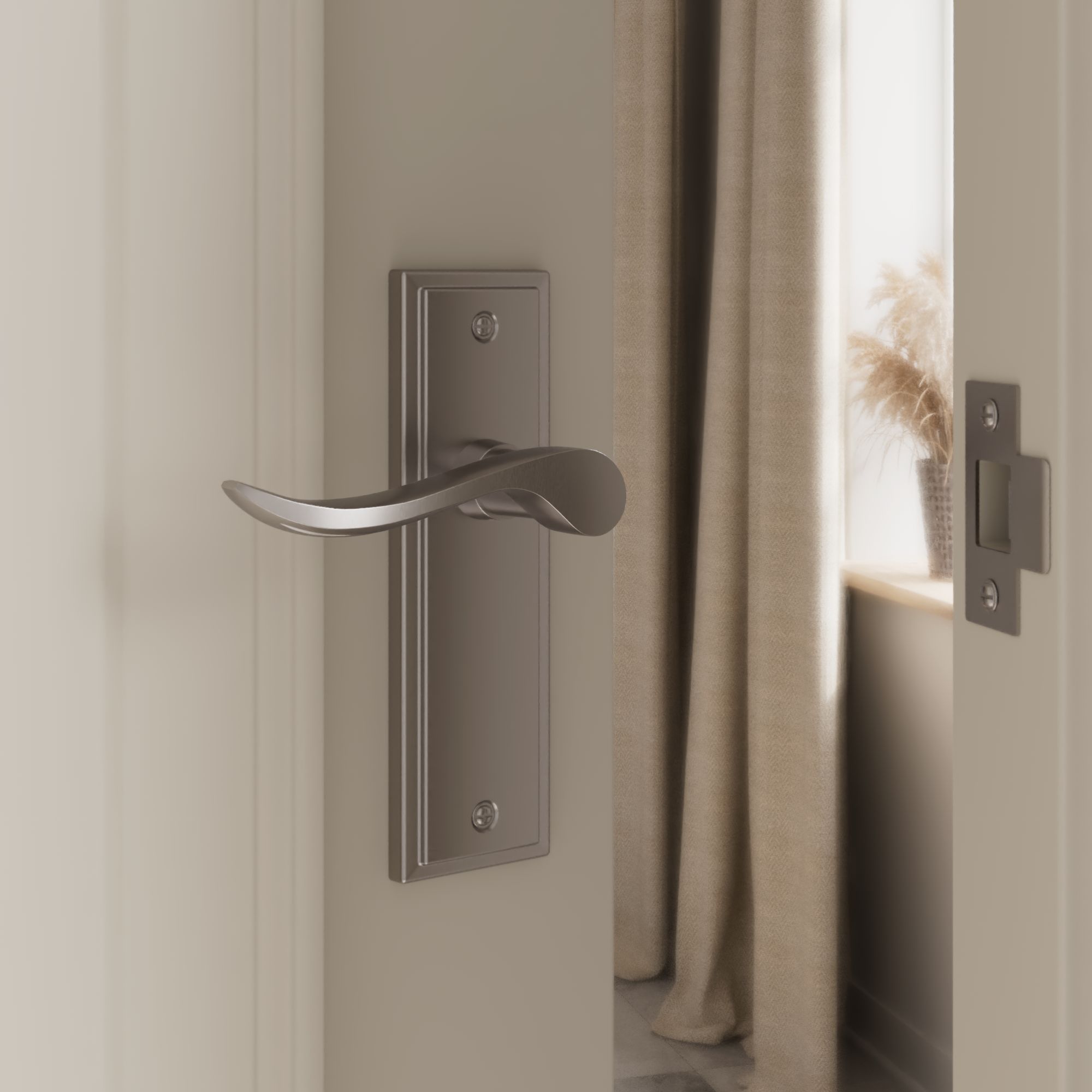 GoodHome Sennen Brushed Nickel effect Scroll Latch Door handle (L)105mm (D)59.5mm Pack of 3
