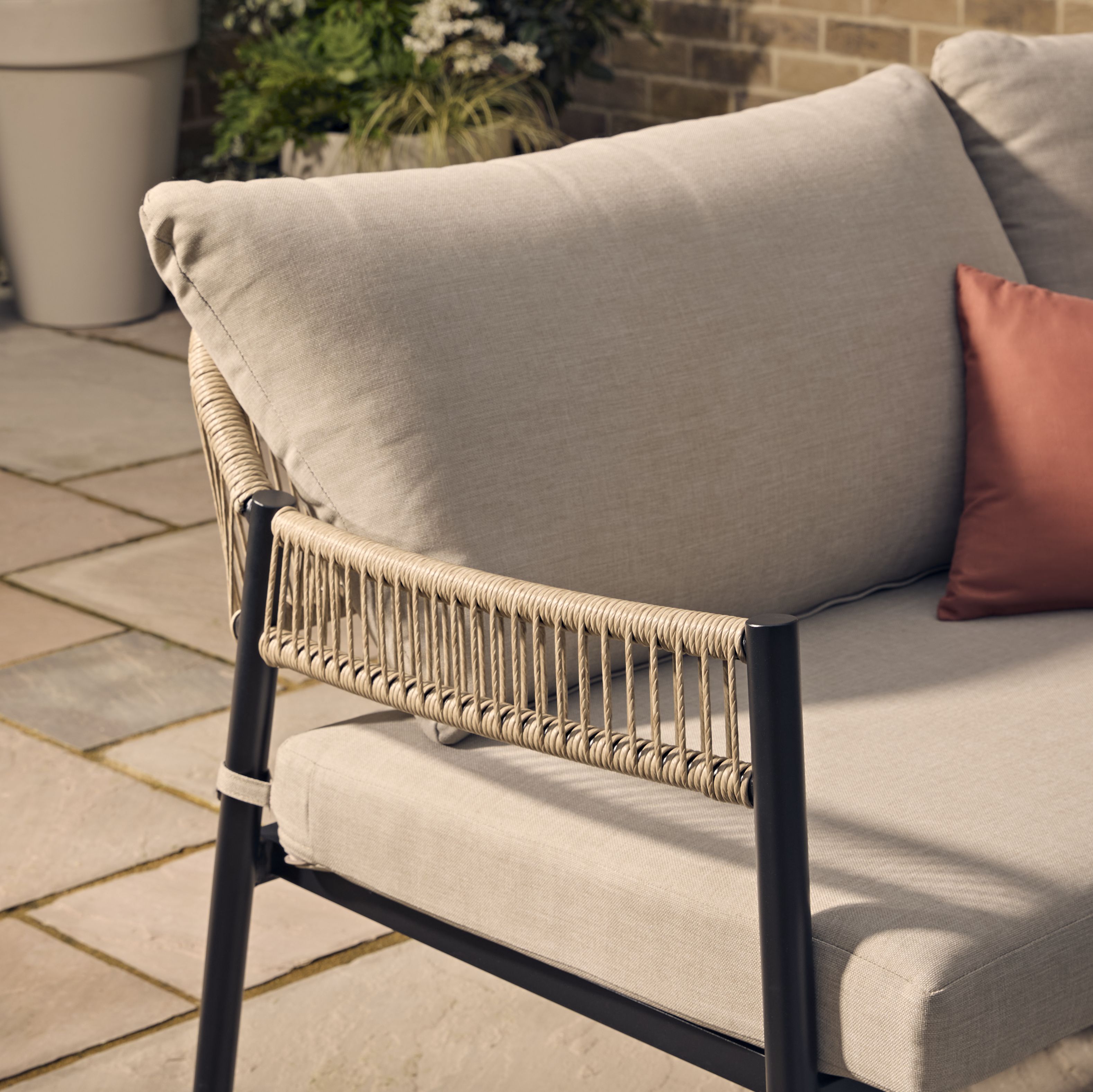 GoodHome Siliana Matt Beige Metal 5 Seater Corner Coffee set