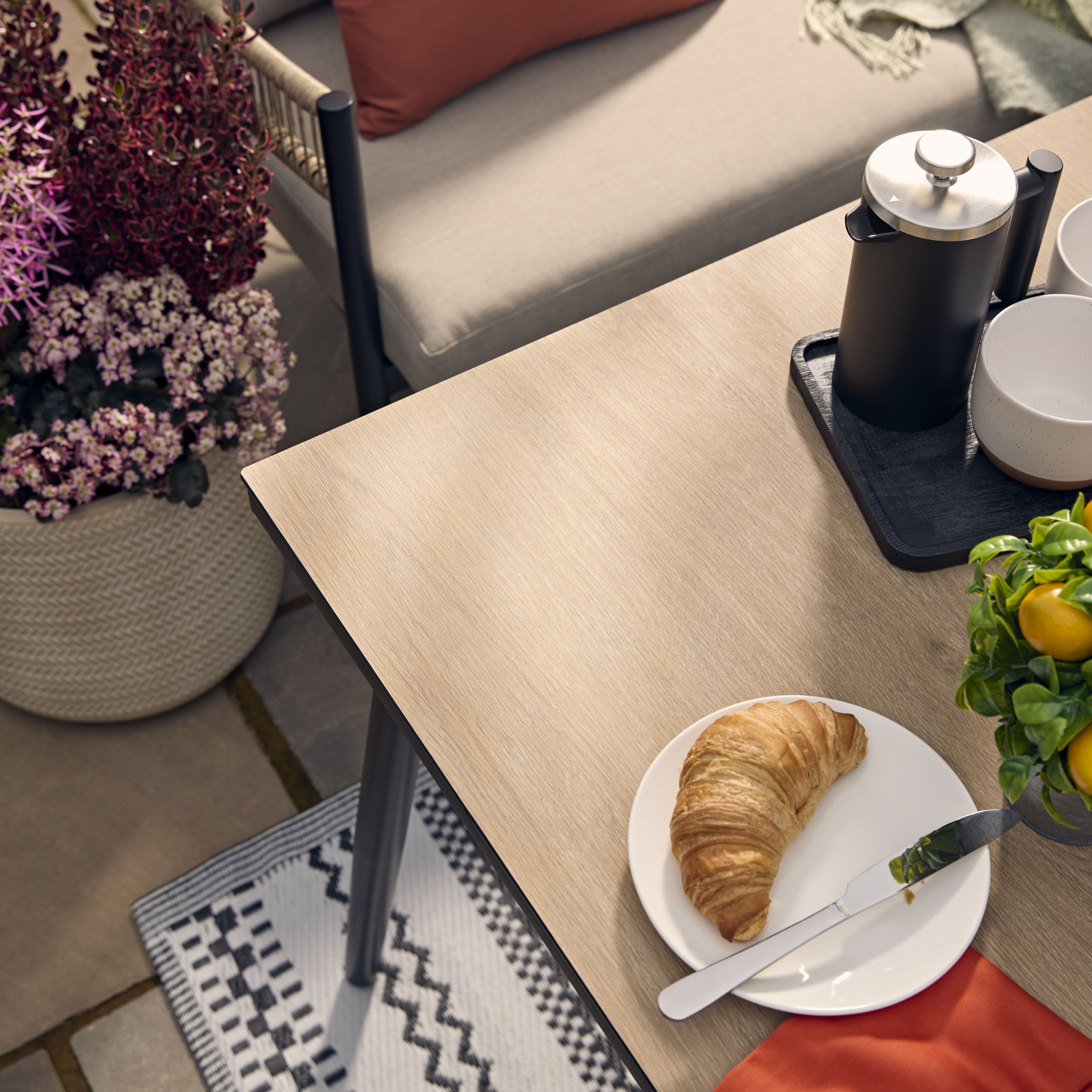 GoodHome Siliana Matt Beige Metal 5 Seater Corner Coffee set