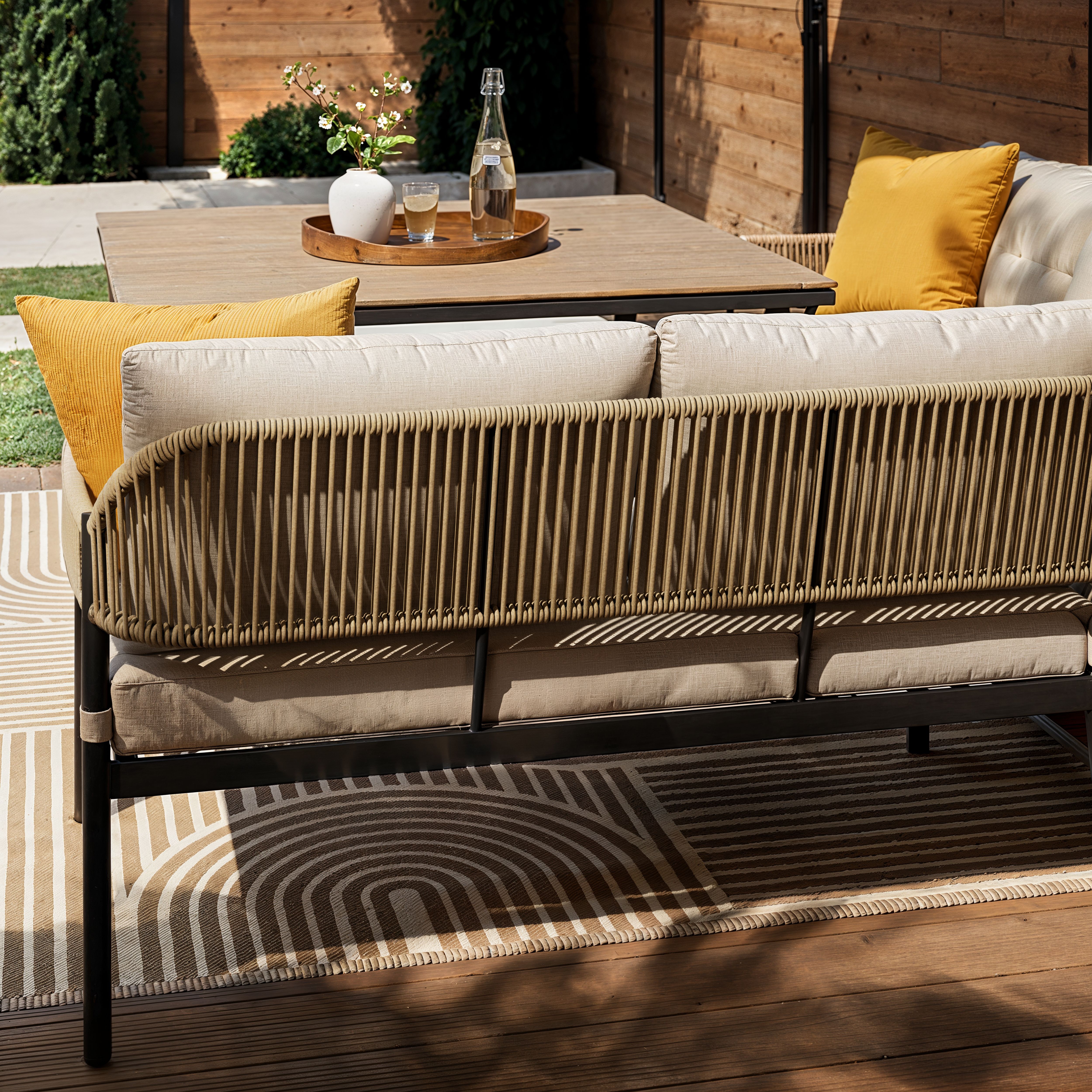 GoodHome Siliana Matt Beige Metal 5 Seater Corner Dining set
