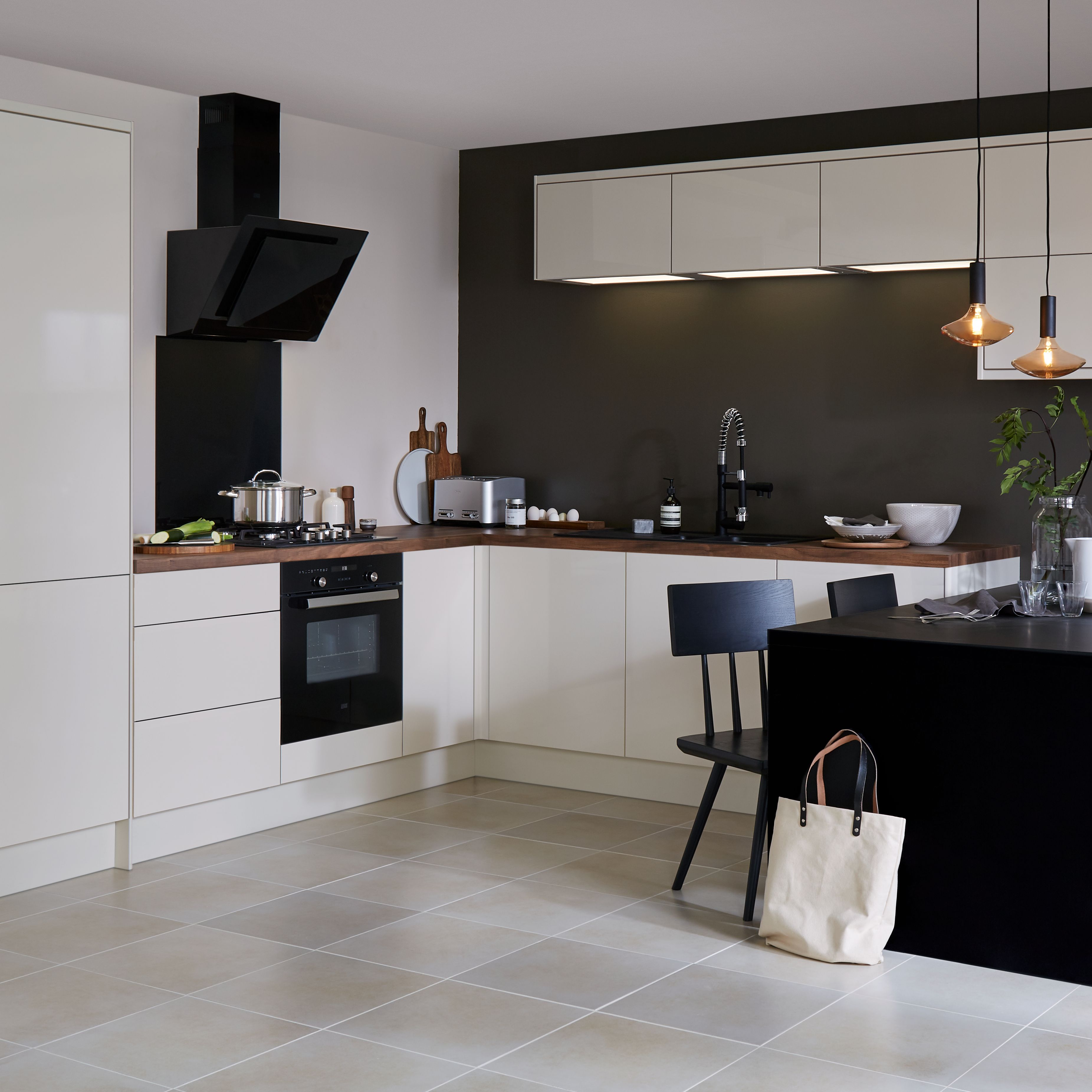 GoodHome Stevia Gloss cream wood effect Slab Blanking panel (H)715mm (W)595mm