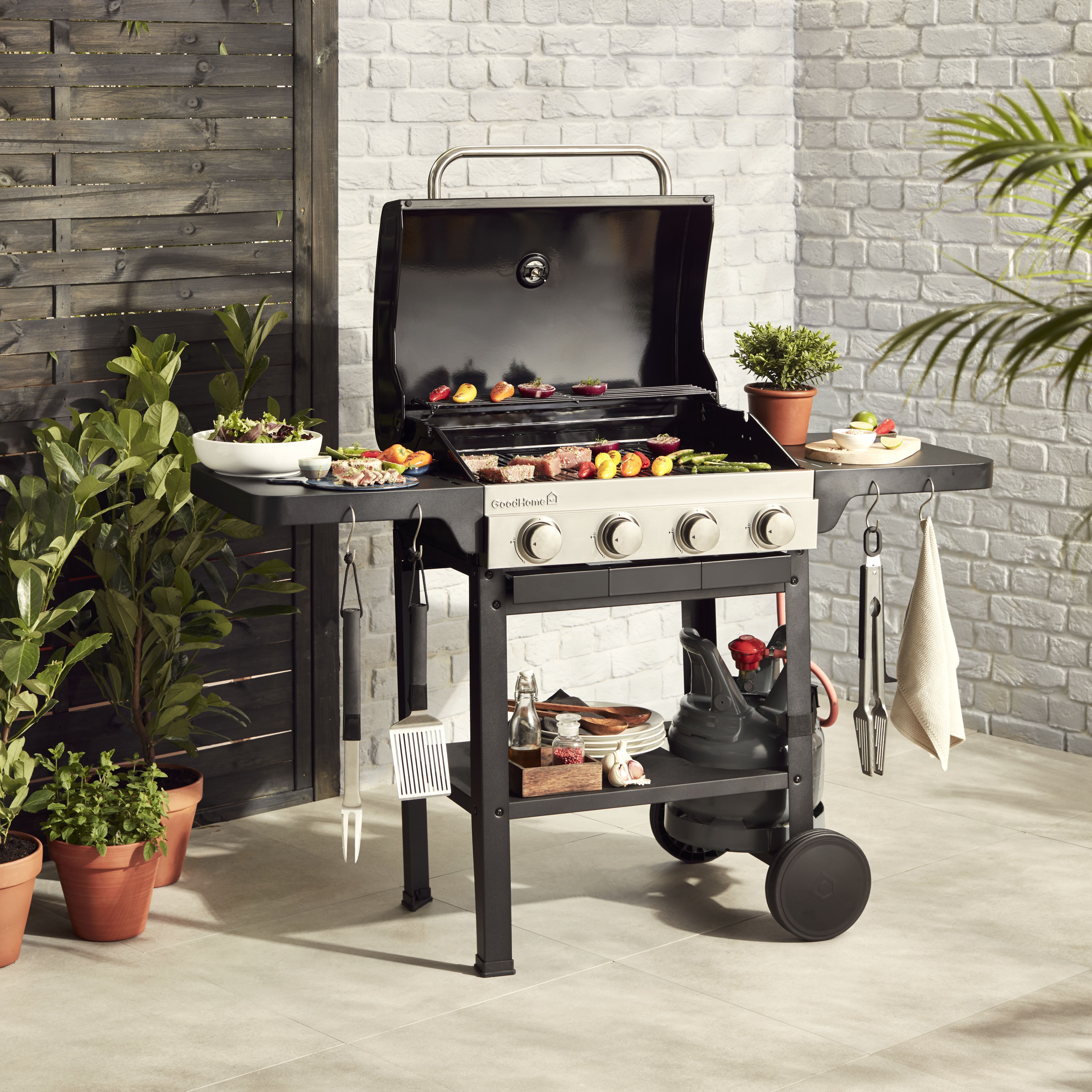GoodHome Tippah 4.0 Black 4 burner Gas BBQ