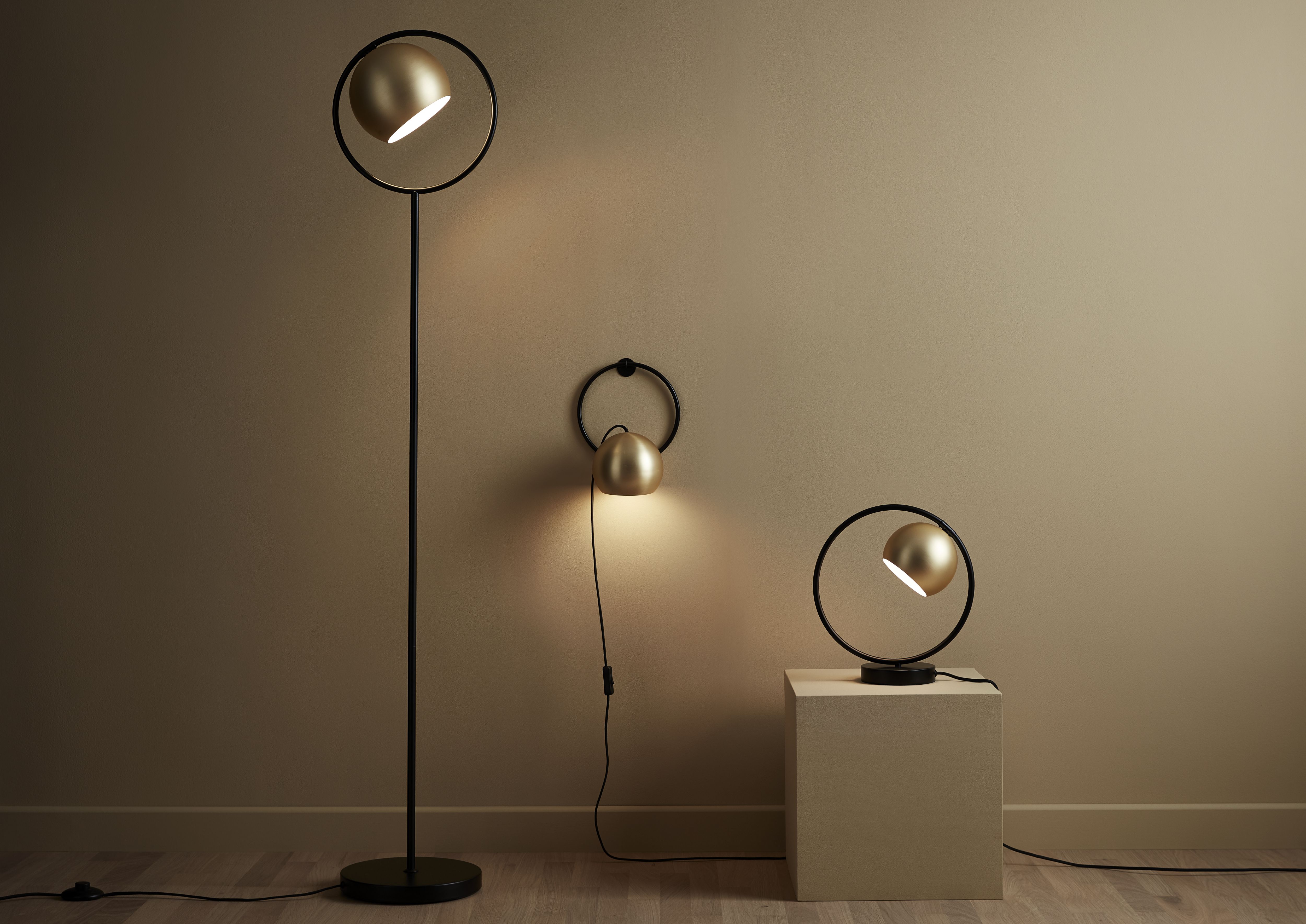 GoodHome Toroba Black Gold effect Plug-in Wall light