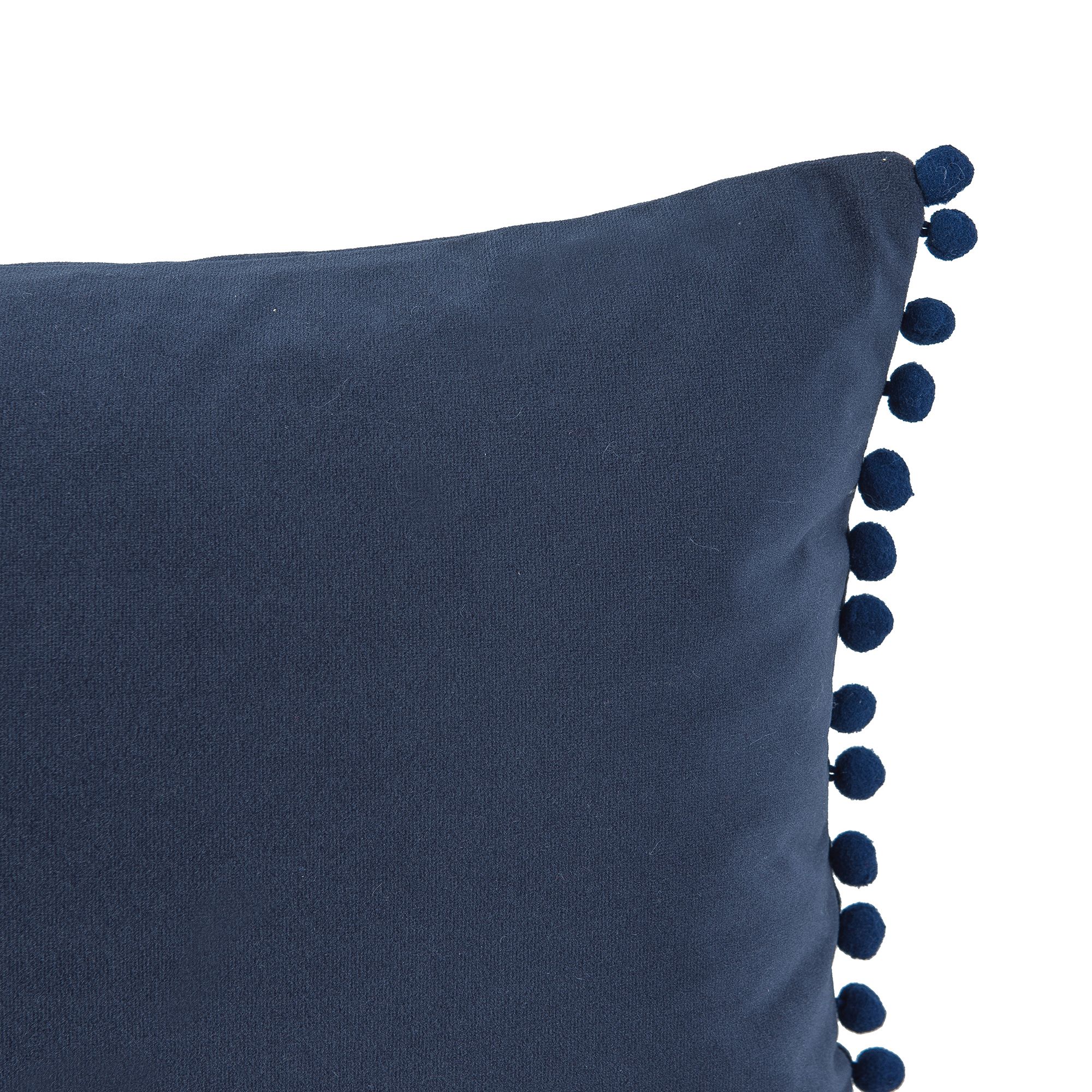 GoodHome Valgreta Deep navy Rectangular Velvet effect Indoor Cushion, (L)30cm x (W)50cm