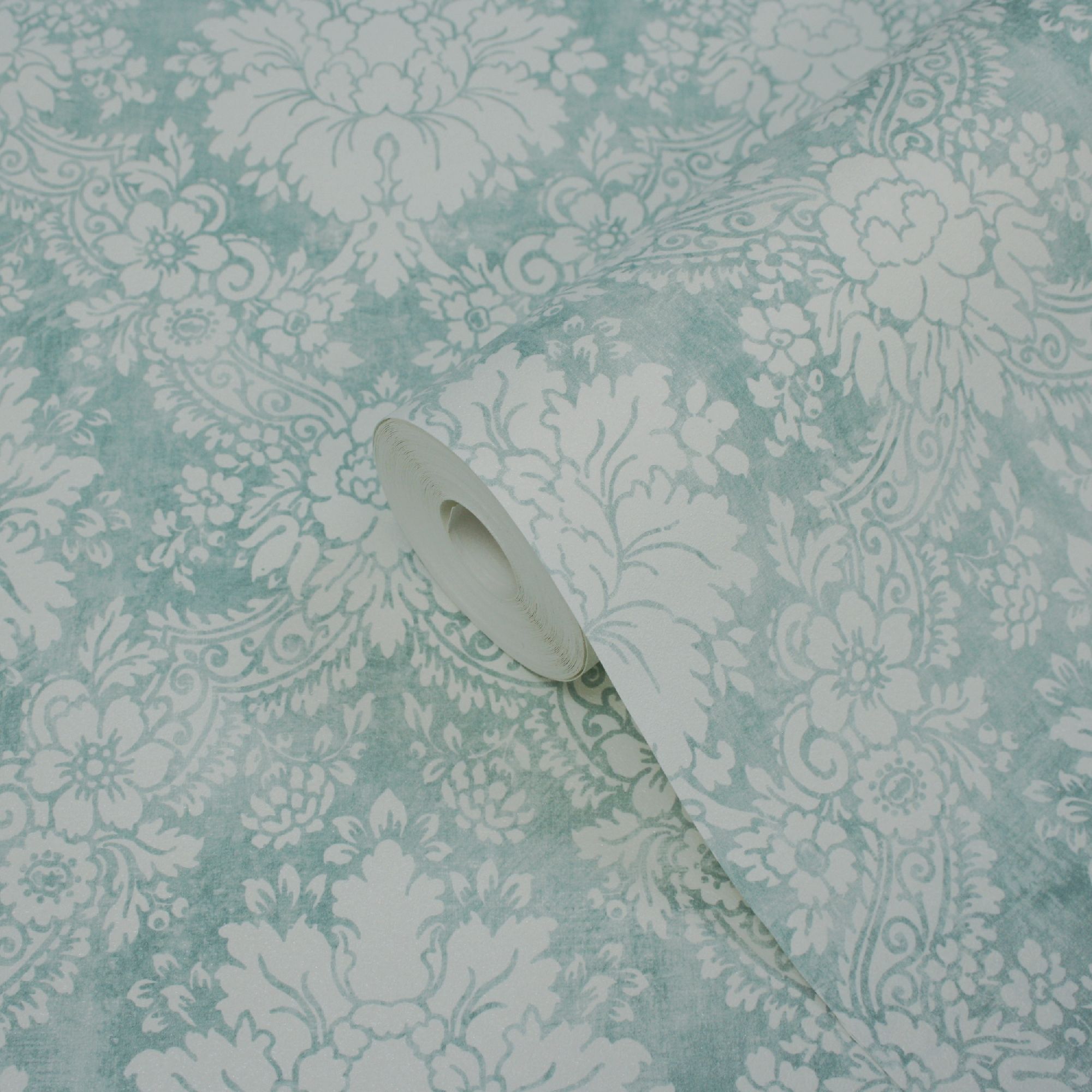 GoodHome Vay Green Mica effect Damask Textured Wallpaper Sample