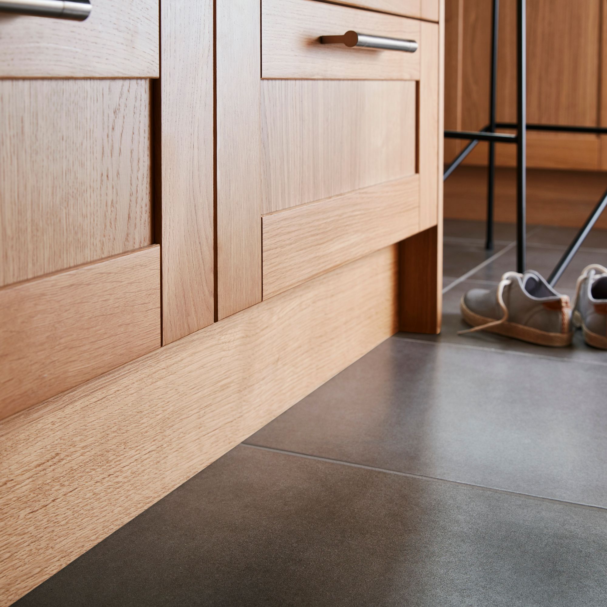 GoodHome Verbena Natural Oak effect Square edge Plinth, (L)2400mm