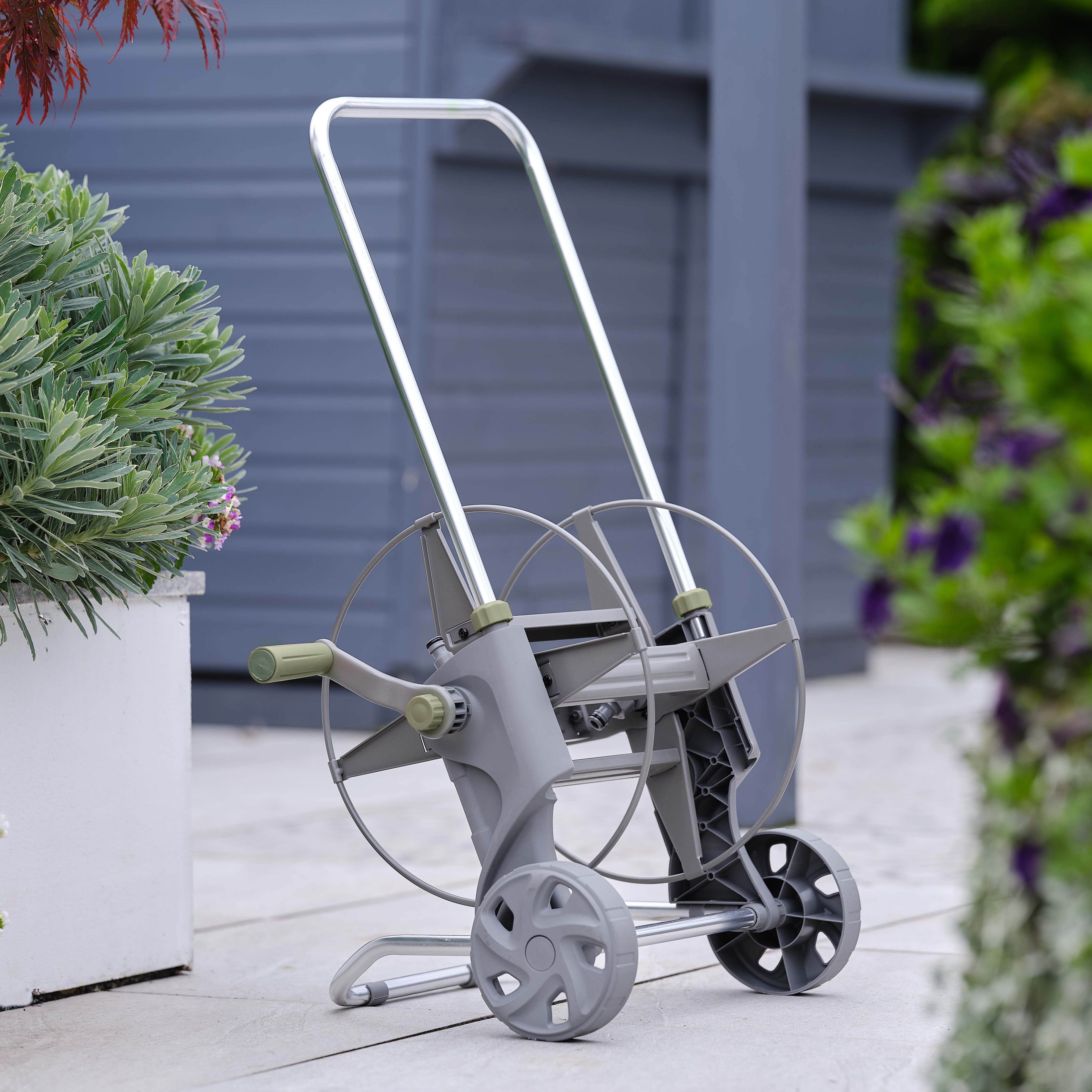 GoodHome Watering Grey Freestanding Empty hose cart With wheels