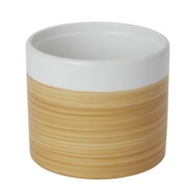 GoodHome White Ceramic Wood effect Circular Plant pot (Dia) 16.8cm, (H)14.5cm, 1.9L