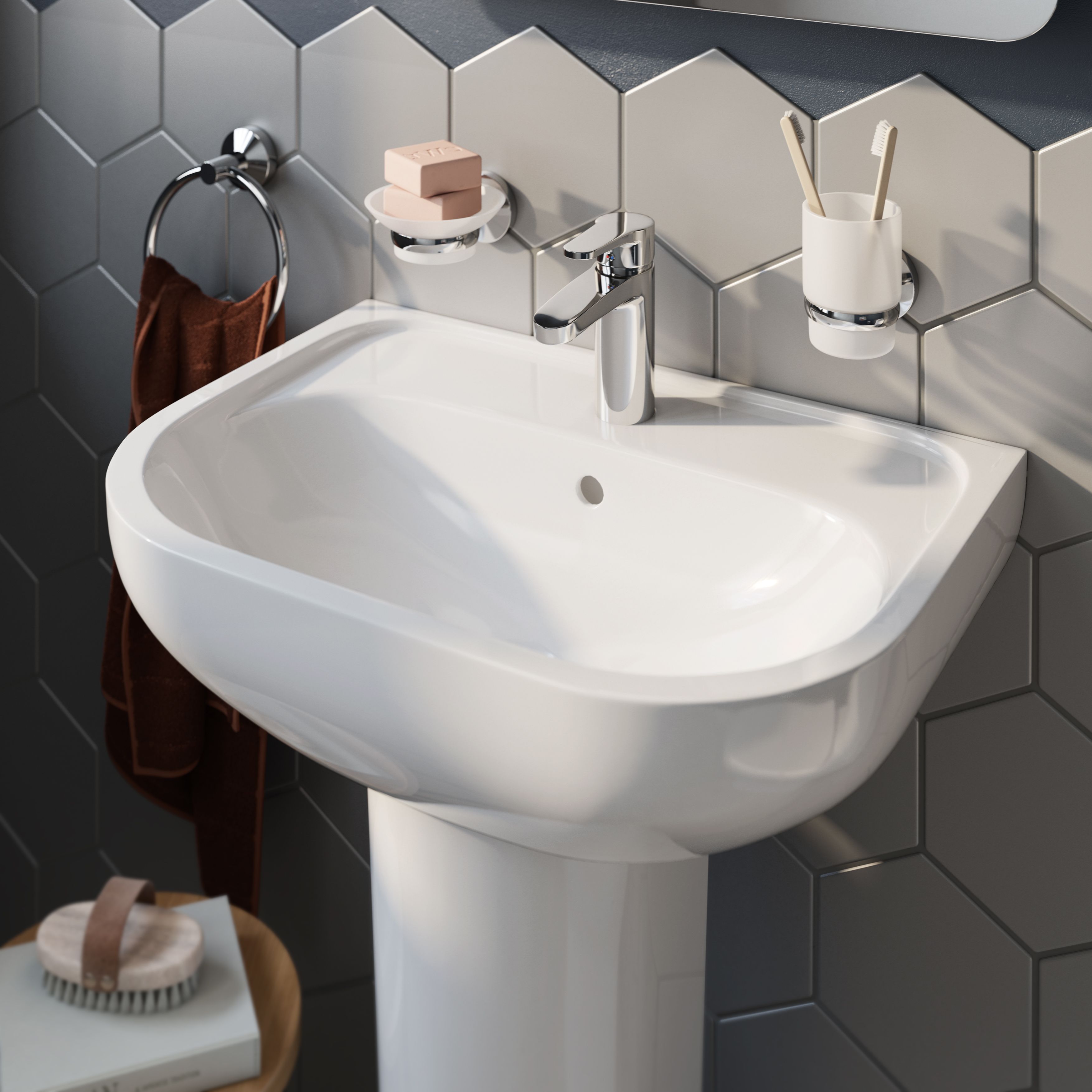 GoodHome White Close-coupled Floor-mounted Toilet & full pedestal basin (W)370mm (H)830mm